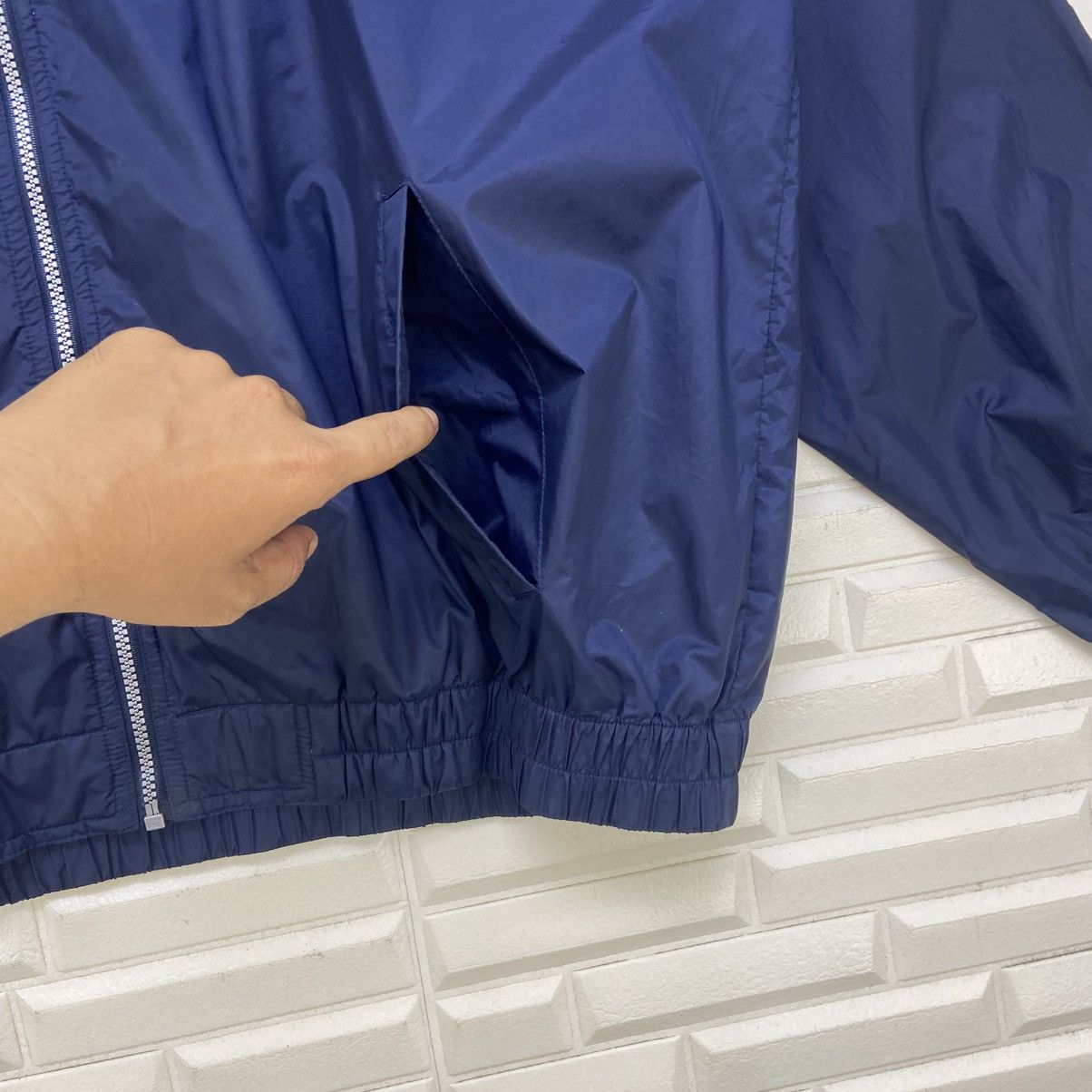 Nike Vintage Nike Swoosh Zipper Light Jacket Size US XXL / EU 58 / 5 - 6 Thumbnail