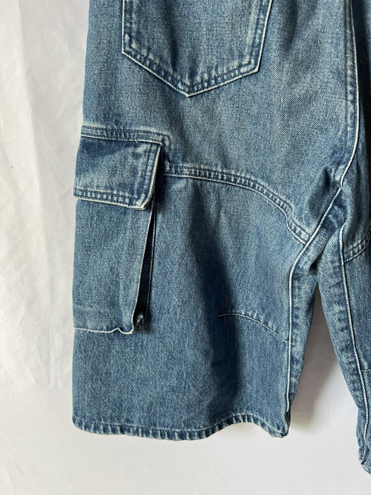 Givenchy Givenchy Denim Cargo Shorts Size US 30 / EU 46 - 11 Thumbnail