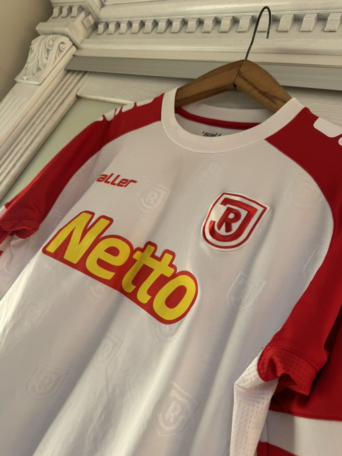 Vintage Jahn Regensburg 2021-2022 Home Soccer Jersey Football Shirt Size US L / EU 52-54 / 3 - 10 Thumbnail