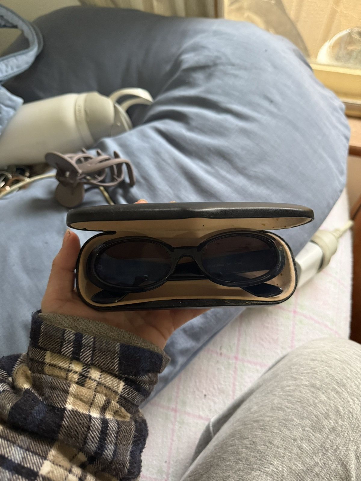Gucci Gucci Sunglasses GG 2419/N/S 807 Oval Navy Sunglasses Size ONE SIZE - 7 Thumbnail