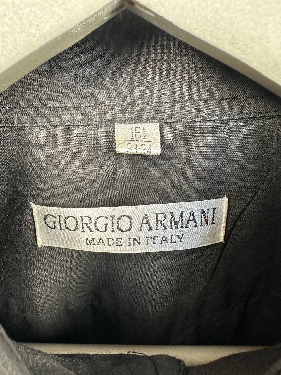 Giorgio Armani Giorgio Armani Italy Black SS Button-Up Shirt Minimalist Size US L / EU 52-54 / 3 - 11 Thumbnail