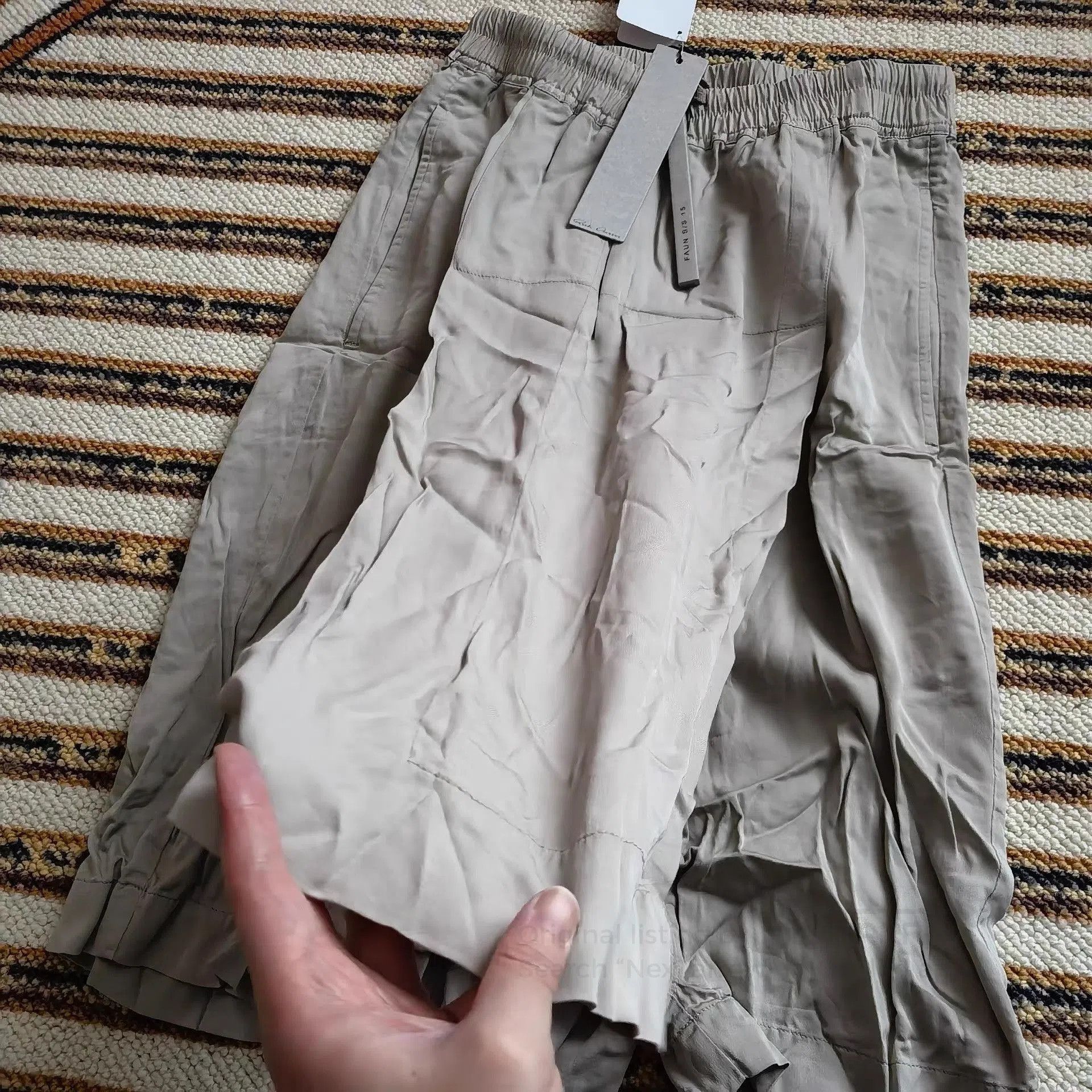 Rick Owens Silver Casual Shorts with Elastic Waist. Size US 32 / EU 48 - 3 Thumbnail