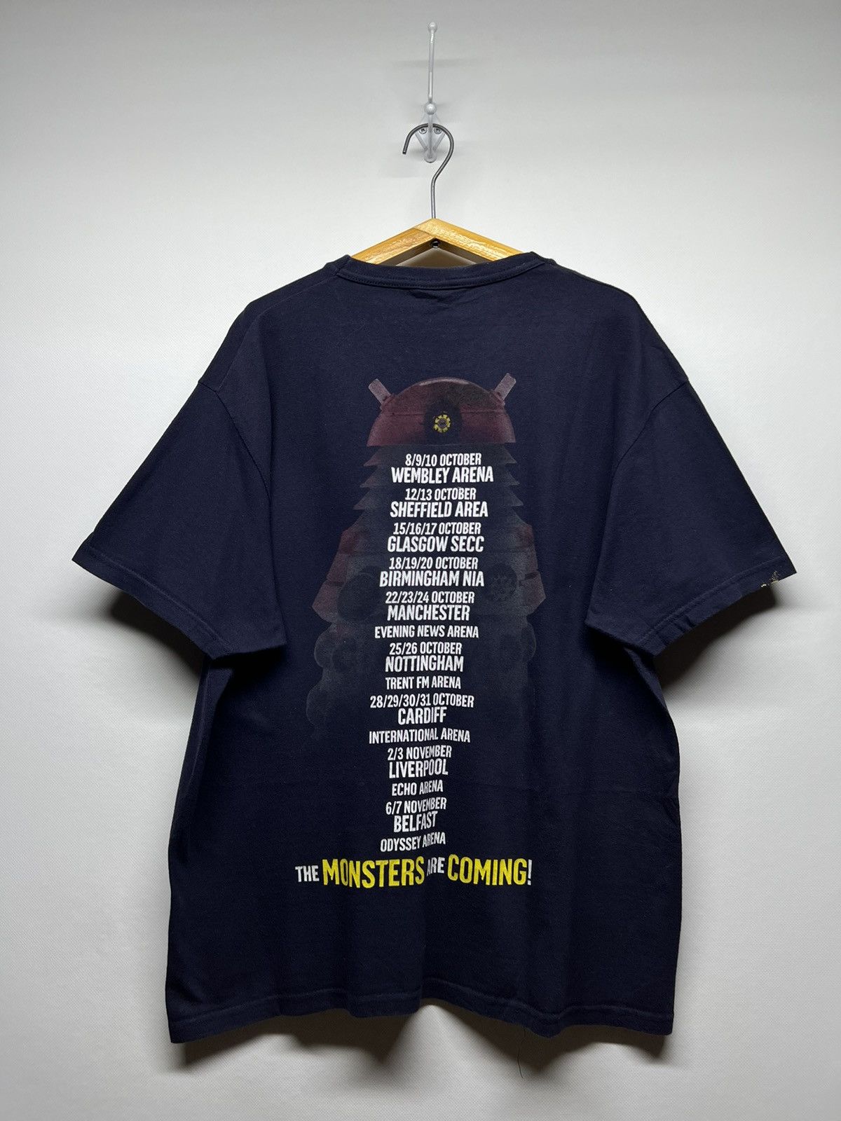 Vintage Vintage Y2k Doctor Who Live 2009 Tour Promo Graphic T-Shirt Size US M / EU 48-50 / 2 - 11 Thumbnail