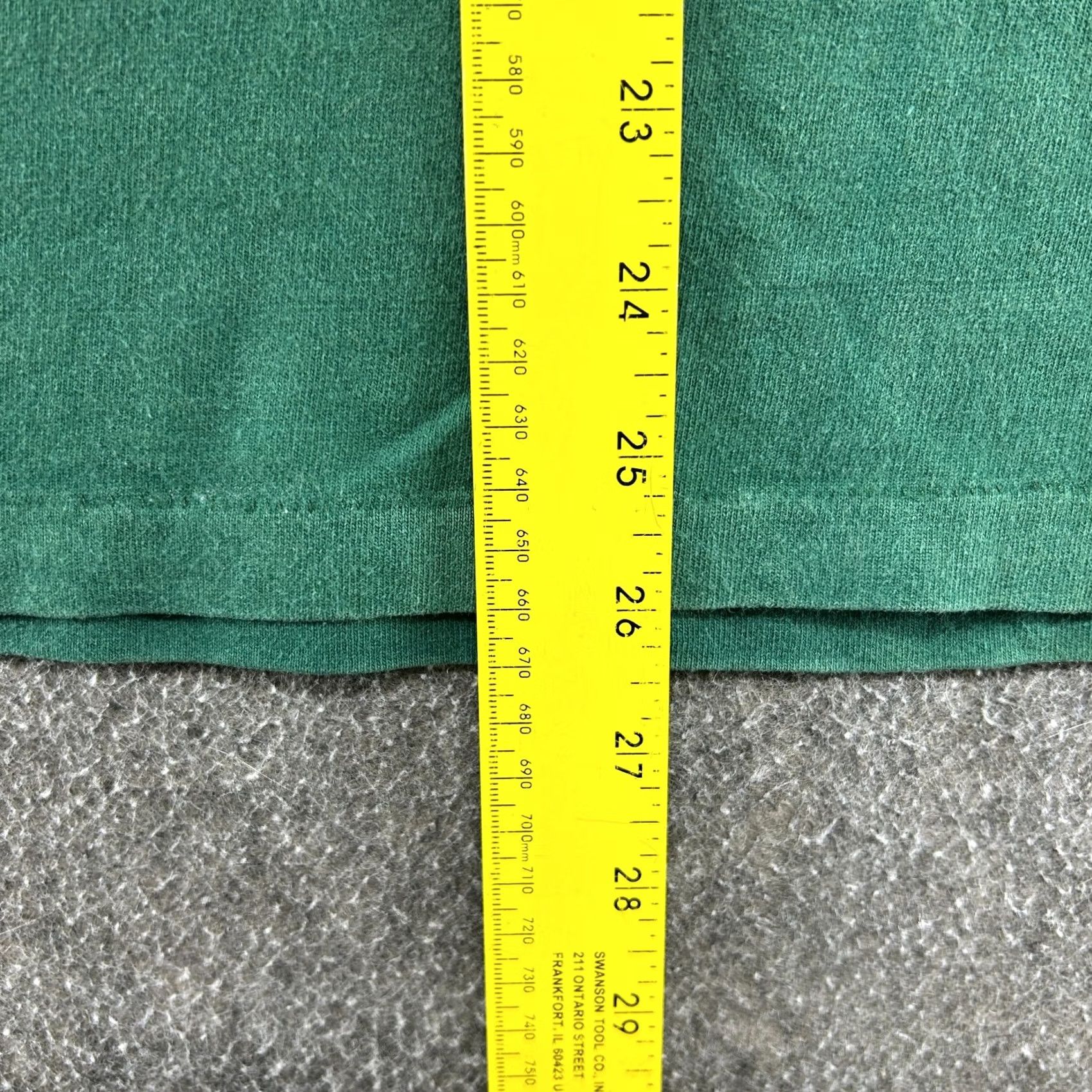 Hanes VINTAGE Apker Affair XVII Shirt Mens L Green Cotton Bentley Single Stitch 90s Hanes T-Shirt Crew Neck Short Sleeve Size US L / EU 52-54 / 3 - 6 Thumbnail