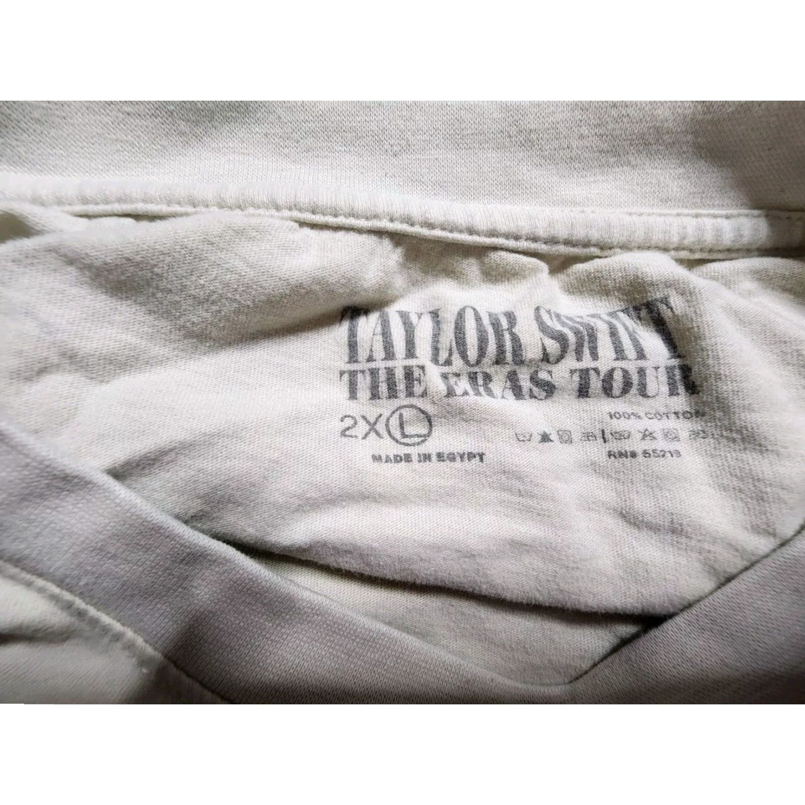 Vintage Taylor Swift The Eras Tour T Shirt - Beige Cotton Crew Neck Short Sleeve - Mens 2XL - Music Band Shirt Size US XXL / EU 58 / 5 - 5 Thumbnail
