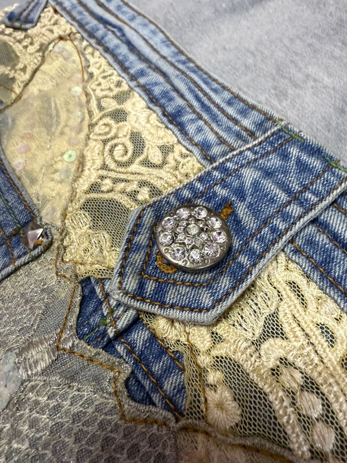 Japanese Brand × Vintage Embellished Butterfly Studded Rhinestone Flared Jeans Size 29" - 9 Thumbnail