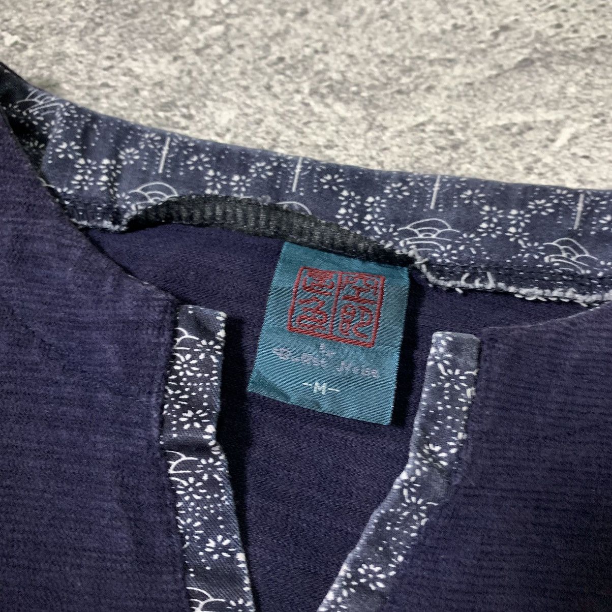 Japanese Brand JAPANESE TRADITIONAL FLOWER LONG SLEEVE SUKAJAN STYLE Size US M / EU 48-50 / 2 - 4 Thumbnail