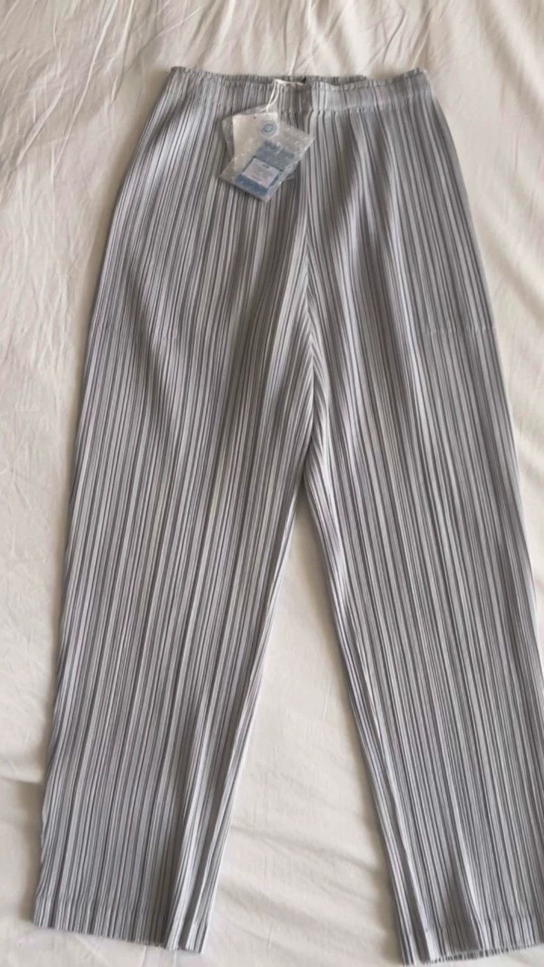 Issey Miyake issey miyake size:3 Light grey straight-leg pants Size 42" / US 20 - 1 Thumbnail