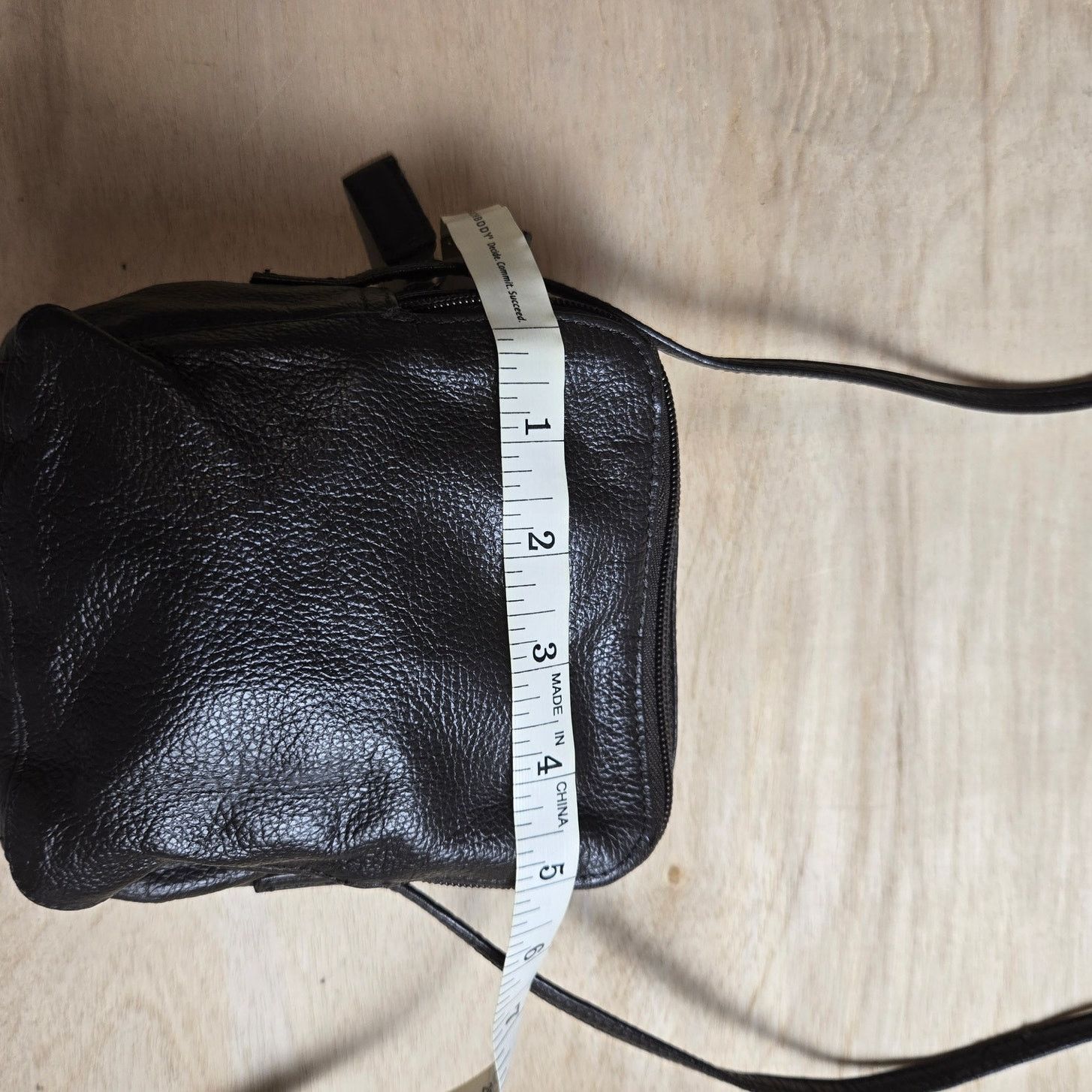 Wilsons Leather Wilsons leather pebbled small crossbody dark brown bag Size ONE SIZE - 3 Thumbnail