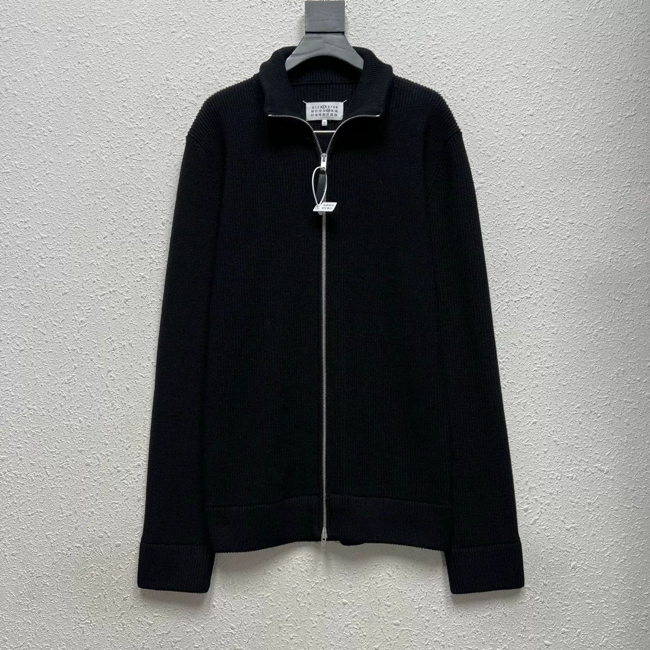 Maison Margiela Maison Margiela Black Zip Sweater Coat Size US L / EU 52-54 / 3 - 1 Thumbnail
