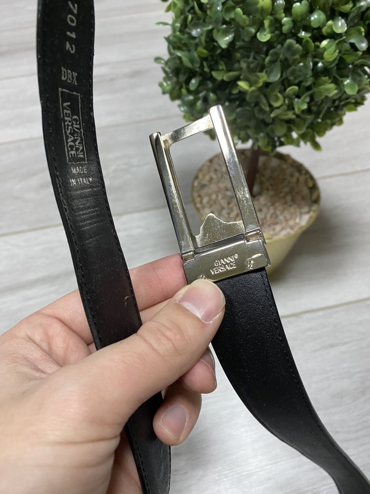 Versace Gianni Versace half medusa logo leather belt vintage Size ONE SIZE - 6 Thumbnail