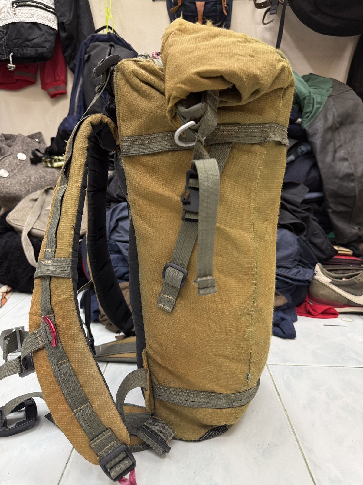 Klattermusen 🔥🔥🔥ARCHIVE KLATTERMUSEN RATATOSK 30 BAGPACK Size ONE SIZE - 4 Thumbnail