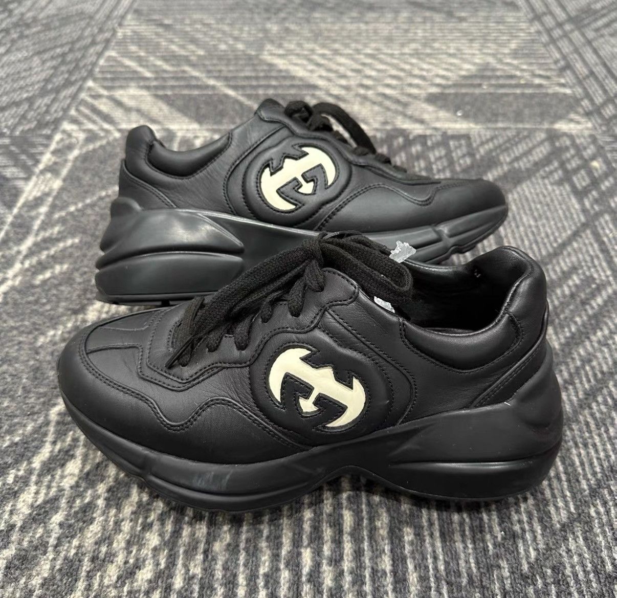Gucci Gucci Rhyton Black And White Bat Dad Shoes J42 Size US 5.5 / IT 35.5 - 4 Thumbnail
