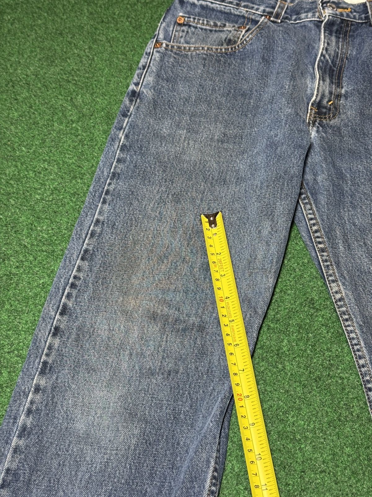 Levi's Vintage Clothing Levis 505 Vintage 90s 32x32 Straight Leg Medium Wash Jeans Size US 32 / EU 48 - 12 Thumbnail