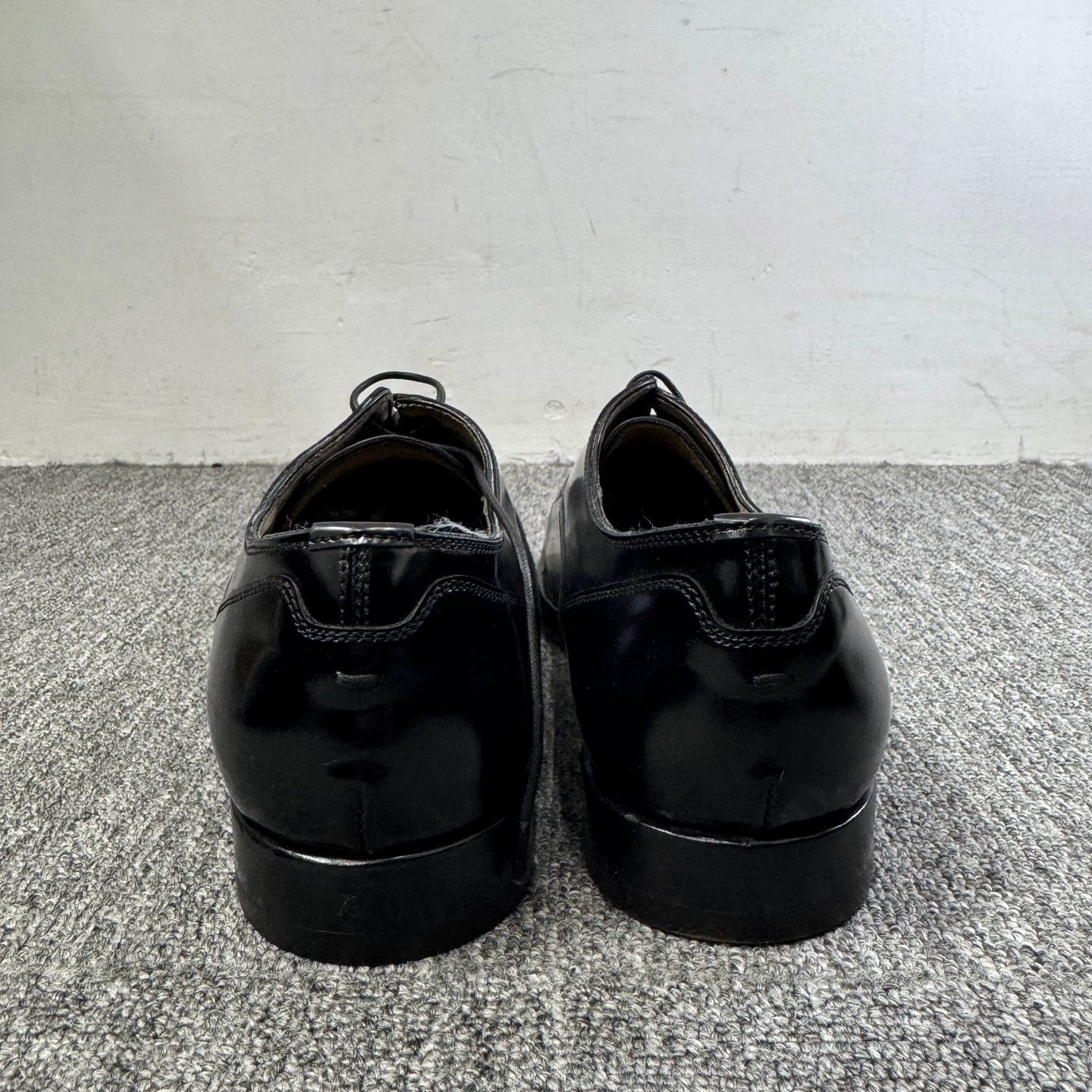 Alexander McQueen Alexander Mcqueen Feather Carved Leather Shoes 40 Size US 7 / EU 40 - 3 Thumbnail