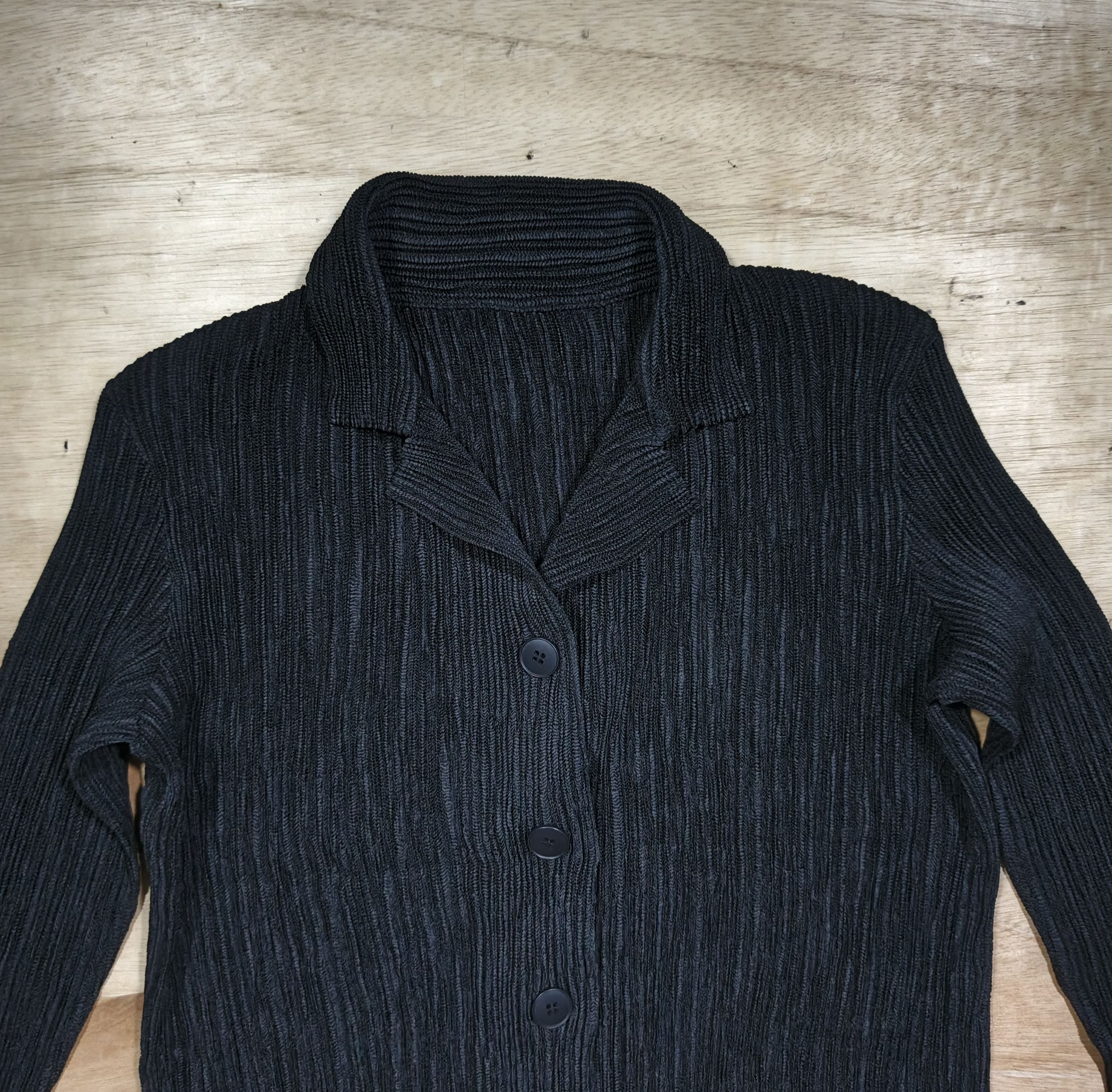Japanese Brand SPECCHIO PLEATS Black Pleated Longsleeve Shirt Size L / US 10 / IT 46 - 3 Thumbnail