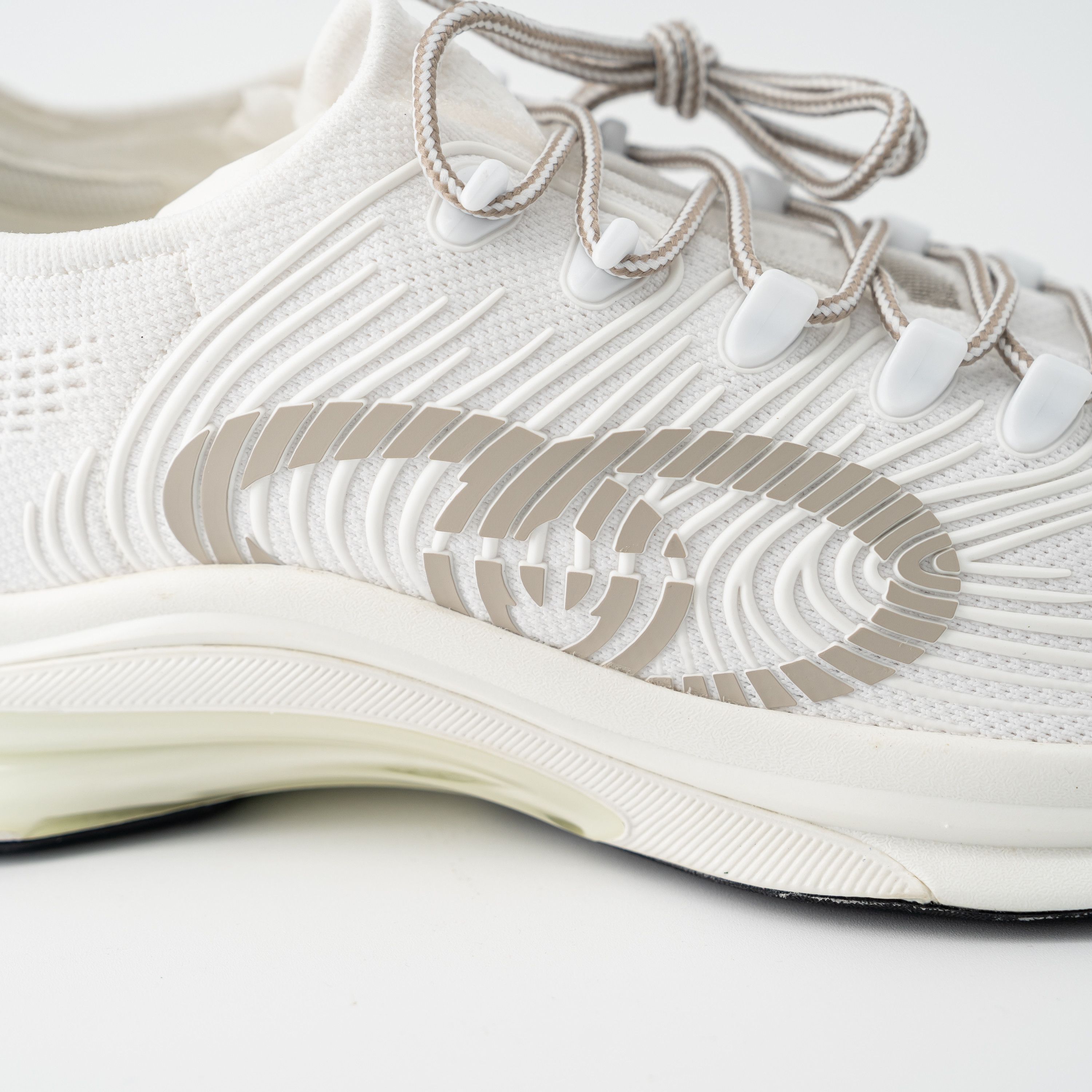 Gucci 12.5G - Gucci Run Sneaker White Black GG logo Size US 13 / EU 46 - 6 Thumbnail