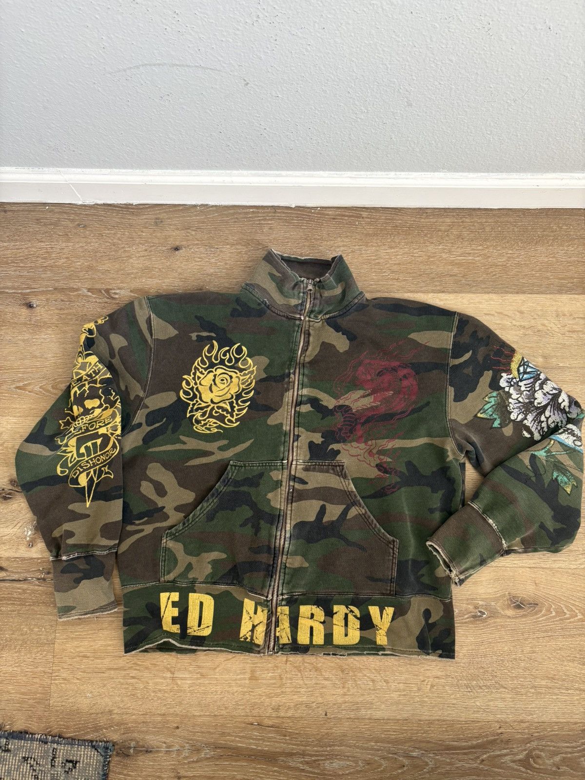 Ed Hardy Vintage Y2K Ed Hardy camo zip up Size US XL / EU 56 / 4 - 1 Thumbnail