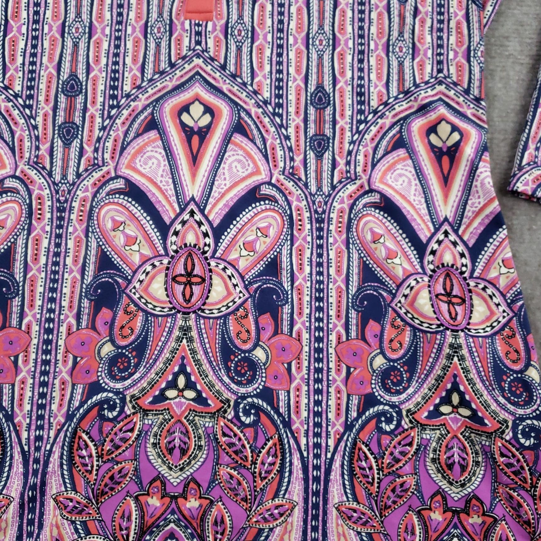 J.McLaughlin J. McLaughlin Tunic Shirt Women Medium Pink Navy Paisley Print 3/4 Sleeve Stretch Blouse Size M / US 6-8 / IT 42-44 - 7 Thumbnail