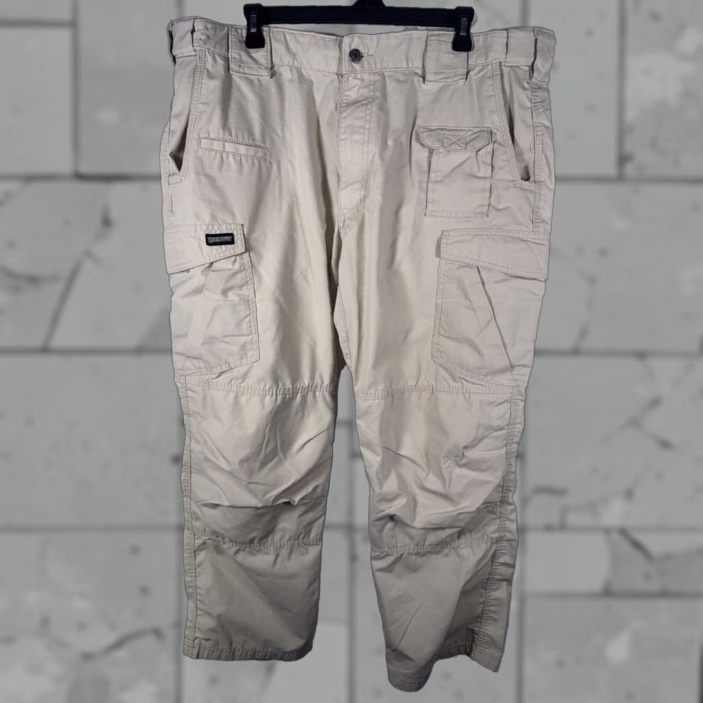 Vintage BLACKHAWK! Beige Tactical Cargo Pants Mens Size 40x36 Cargo Pants Beige Mens 40 X 36 Size US 40 / EU 56 - 1 Thumbnail