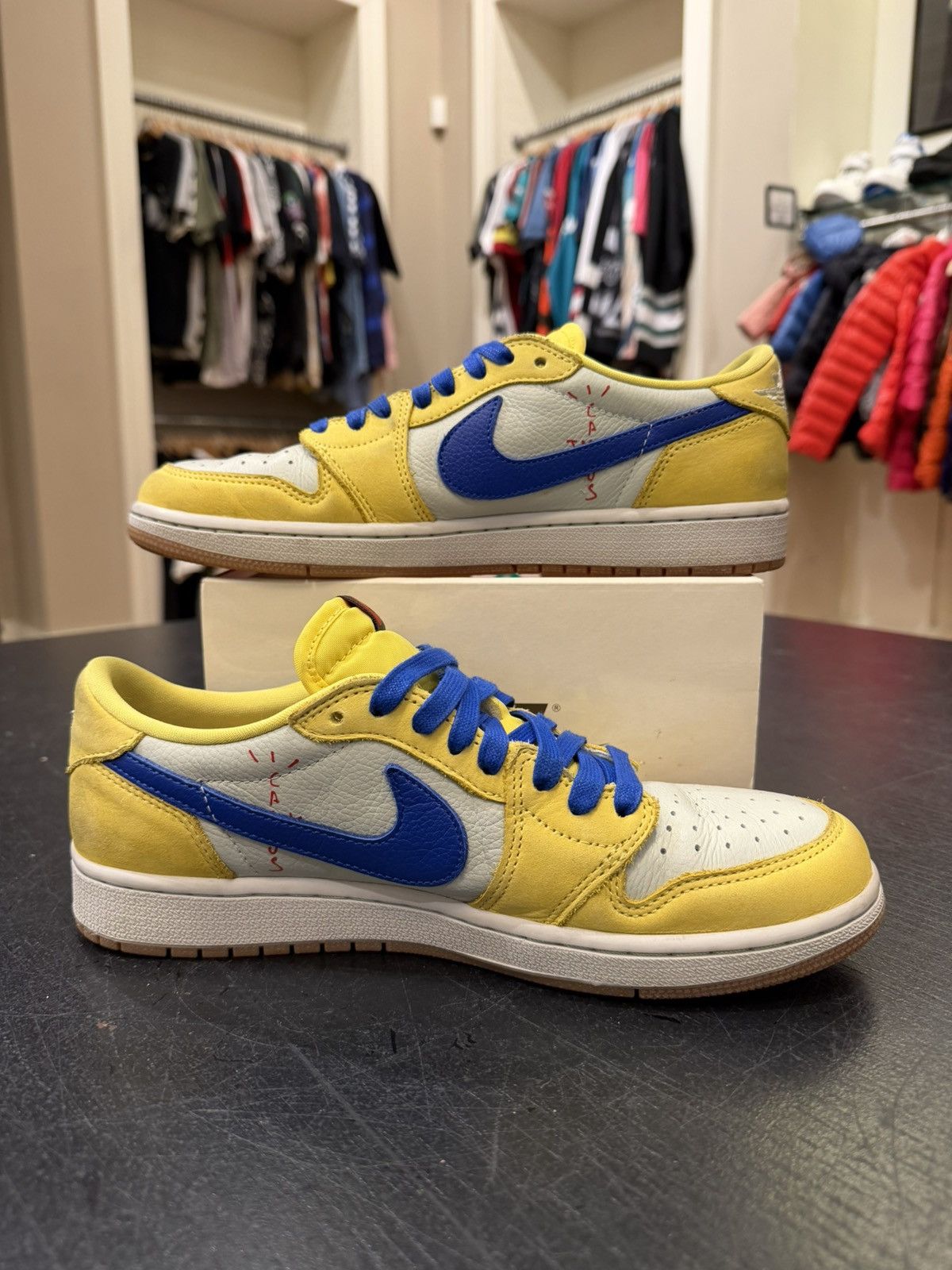 Jordan Brand Jordan 1 Retro Low ‘Travis Scott Canary’ Size US 8.5 / EU 41-42 - 2 Thumbnail