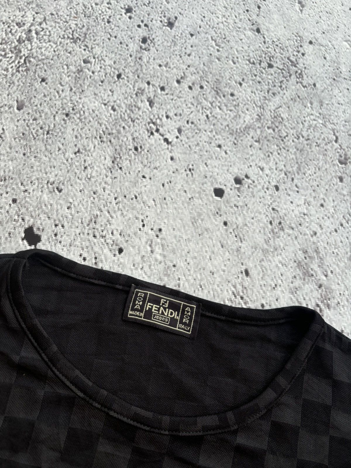 Fendi Vintage Fendi Monogram black Tshirt Size M / US 6-8 / IT 42-44 - 5 Thumbnail