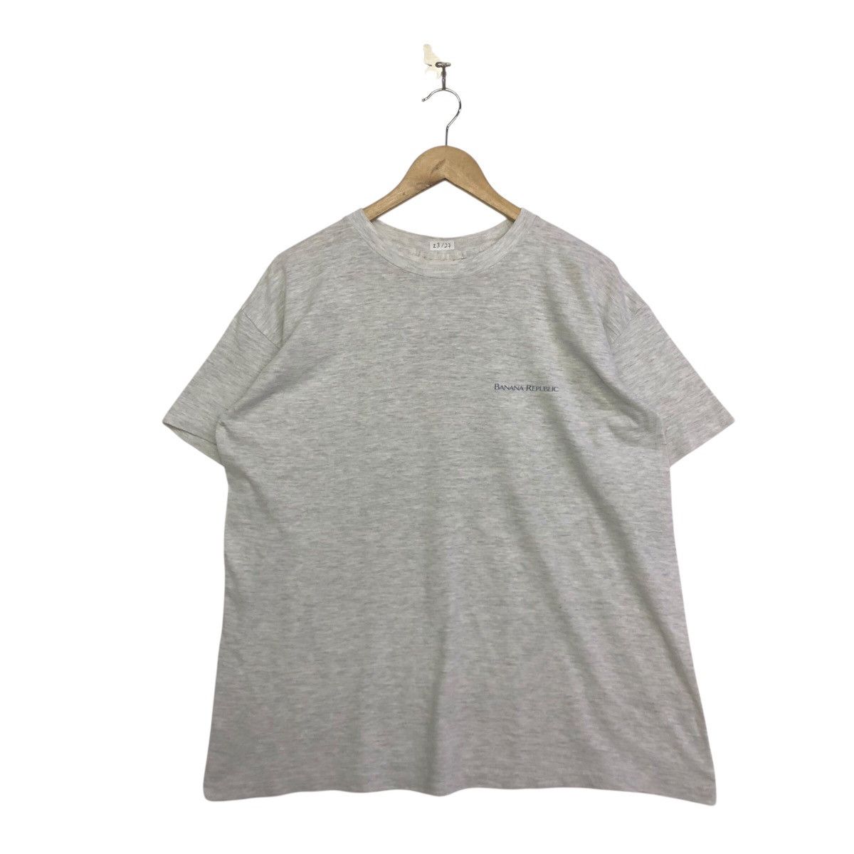 Banana Republic × Vintage Vintage Banana Republic Backphoto Tshirt Size US S / EU 44-46 / 1 - 2 Thumbnail