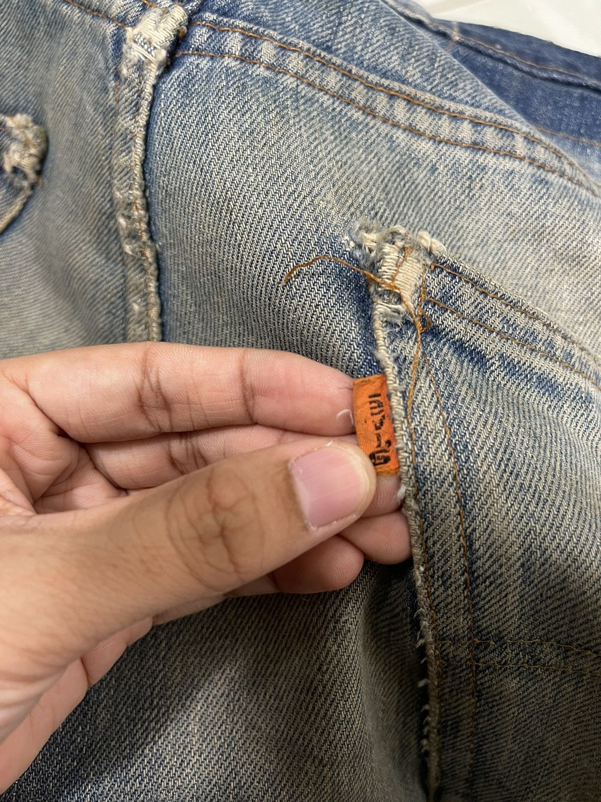 Levi's Vintage Levis Rusty Ripped Orange Tab Zipper Fly Size US 32 / EU 48 - 16 Thumbnail