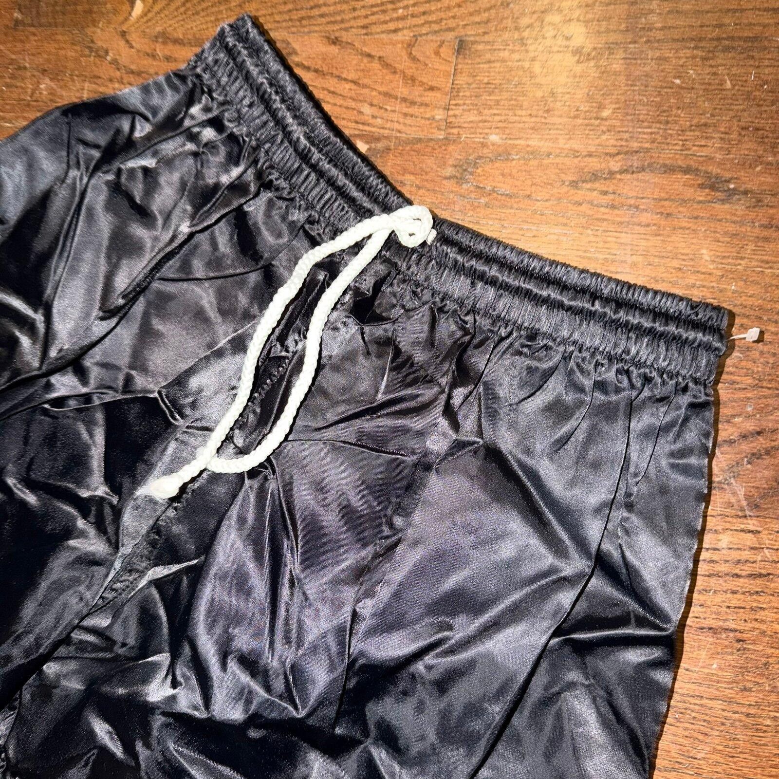 Nike Beautiful Black Dazzle Nylon Volley Shorts Mens LG Vtg y2k Size US 34 / EU 50 - 2 Thumbnail
