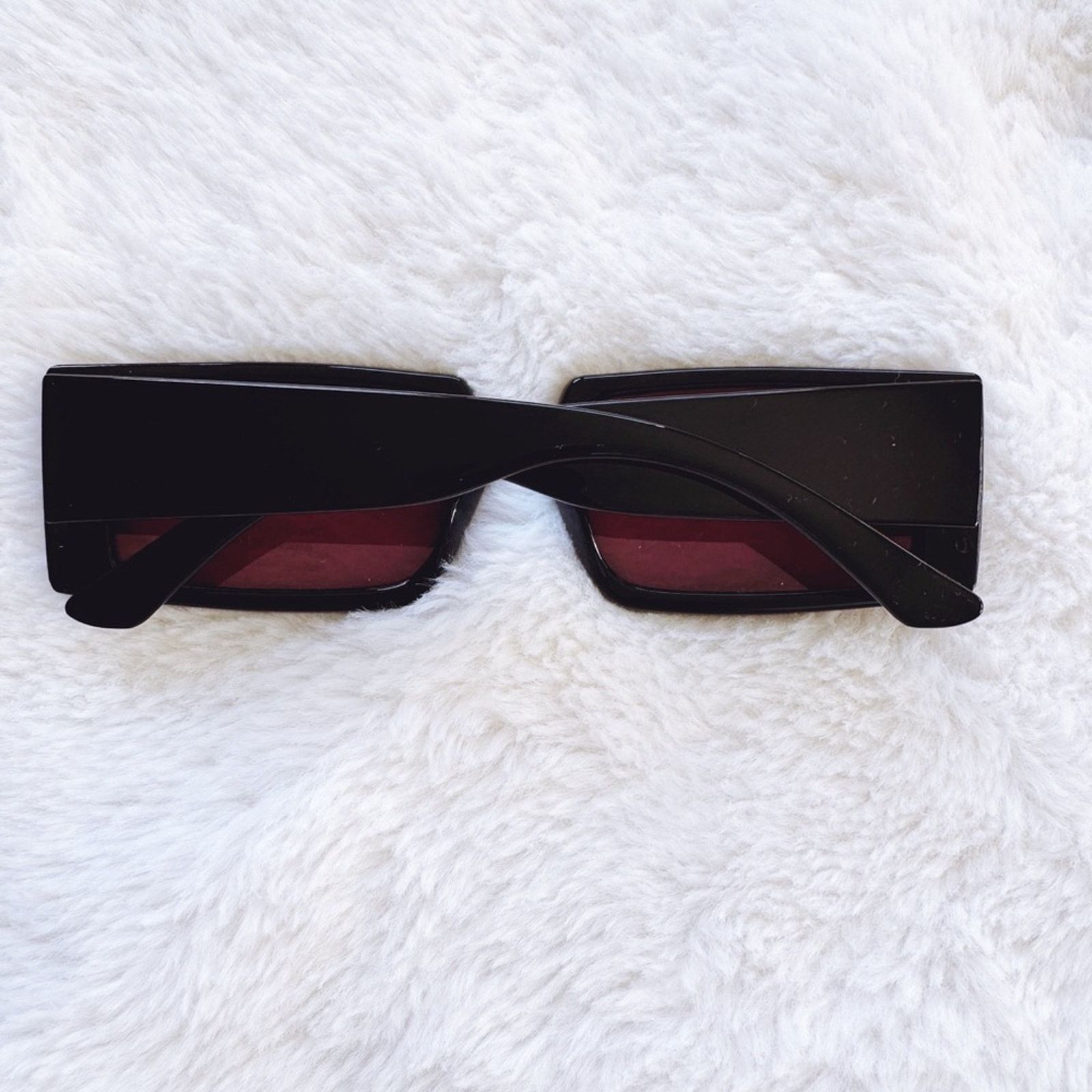 Other Aaron Black w/ Red Tint Rectangular Sunglasses Size ONE SIZE - 12 Thumbnail