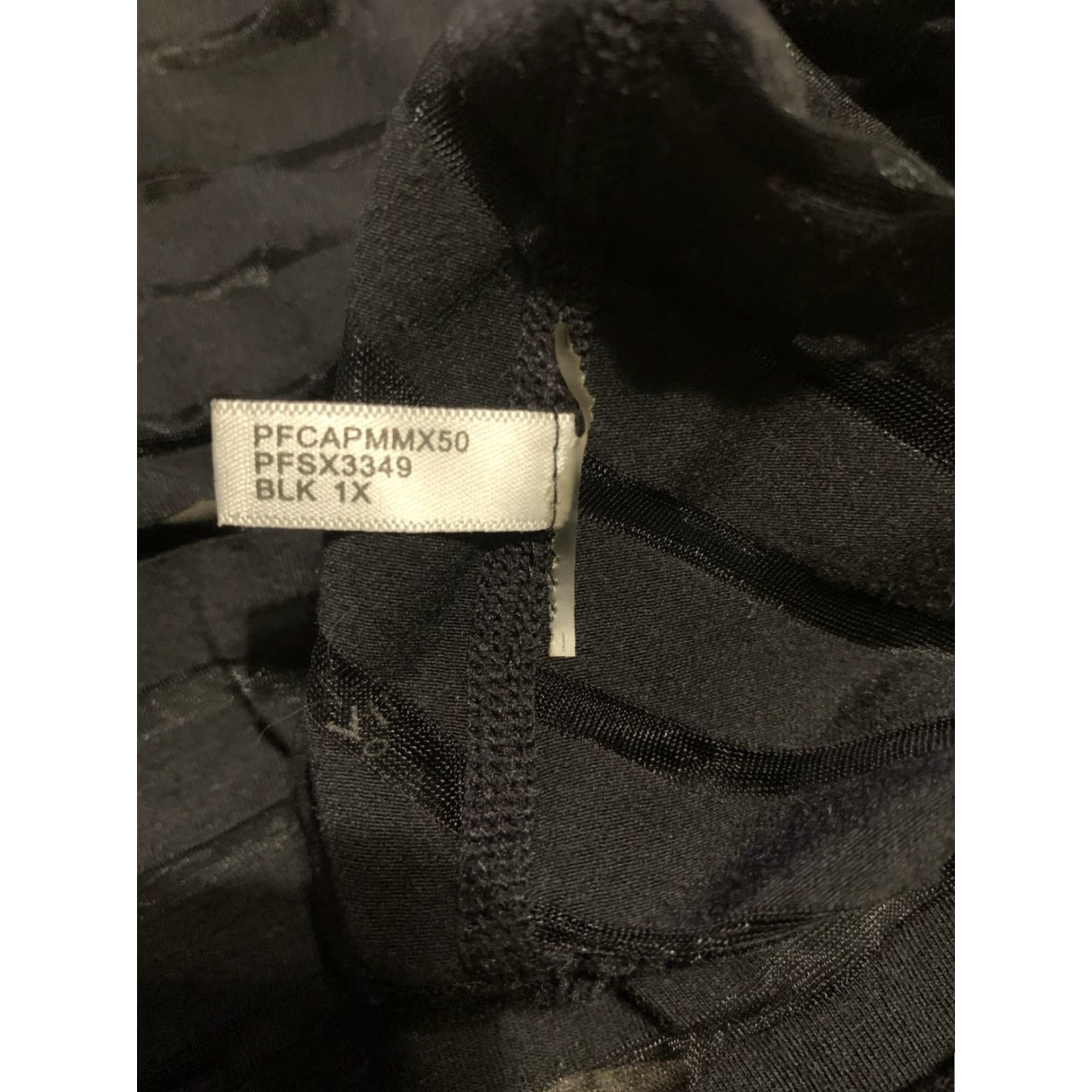 Calvin Klein Calvin Klein Tank Top 1X Performance Quick Dry Striped Black Sleeveless Racerback Round Neck Pullover Activewear Women Size 1X Black Size XL / US 12-14 / IT 48-50 - 6 Thumbnail