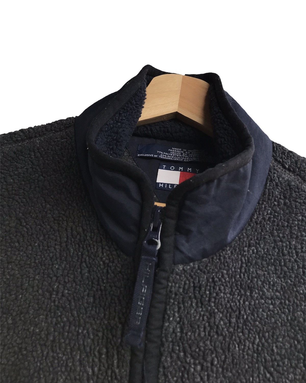 Tommy Hilfiger Vintage 90’s Tommy Hilfiger Deep Pile Fleece Vest Size US M / EU 48-50 / 2 - 5 Thumbnail