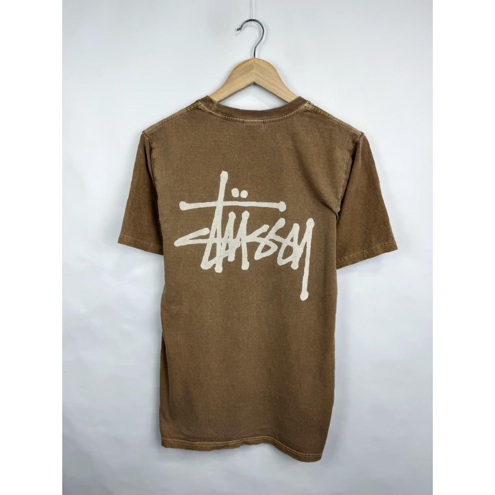 Vintage VINTAGE Stussy T-Shirt Brown Retro Size S Mens Size US S / EU 44-46 / 1 - 3 Thumbnail