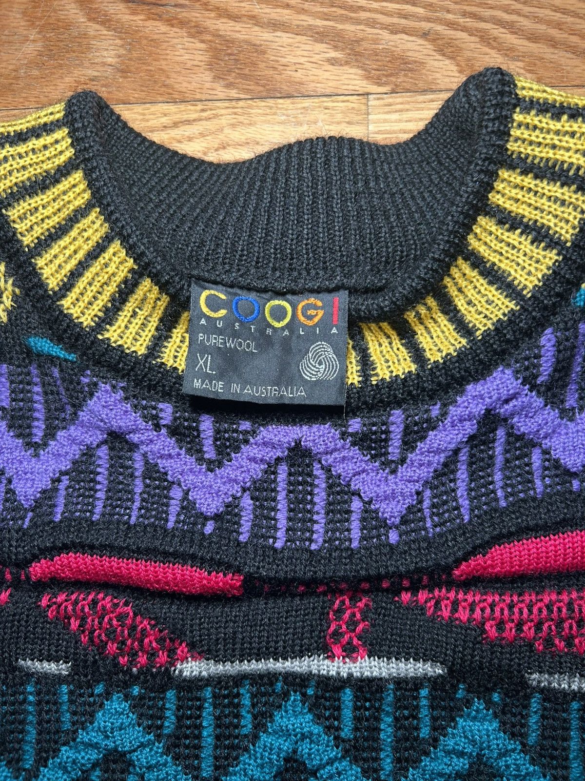 Coogi Vintage 90s Coogi WOOL 3D Knit Sweater Mens XL Size US XL / EU 56 / 4 - 2 Thumbnail