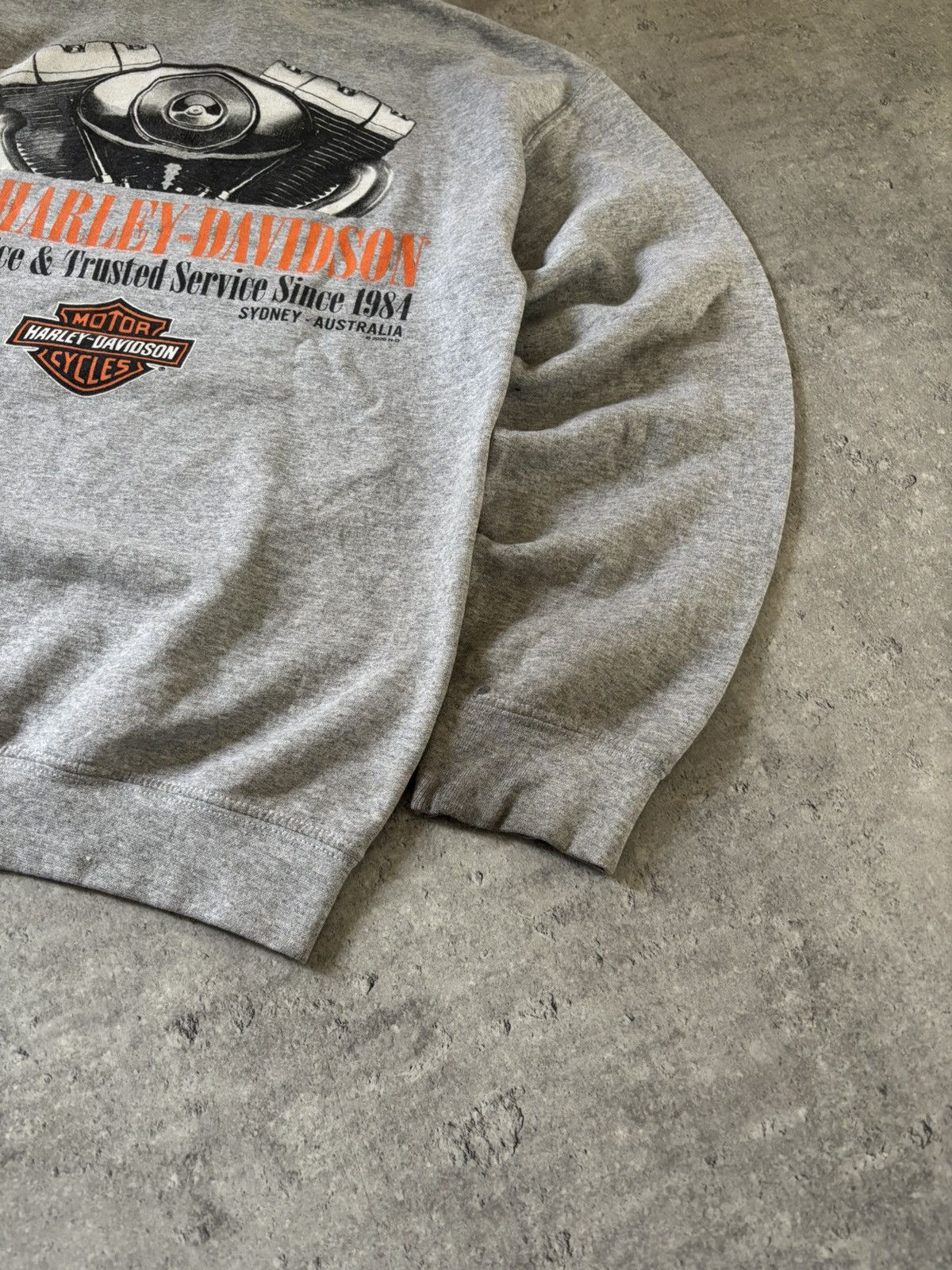 Harley Davidson Vintage Harley-Davidson Double Sided Crewneck Logo Engine Size US S / EU 44-46 / 1 - 5 Thumbnail