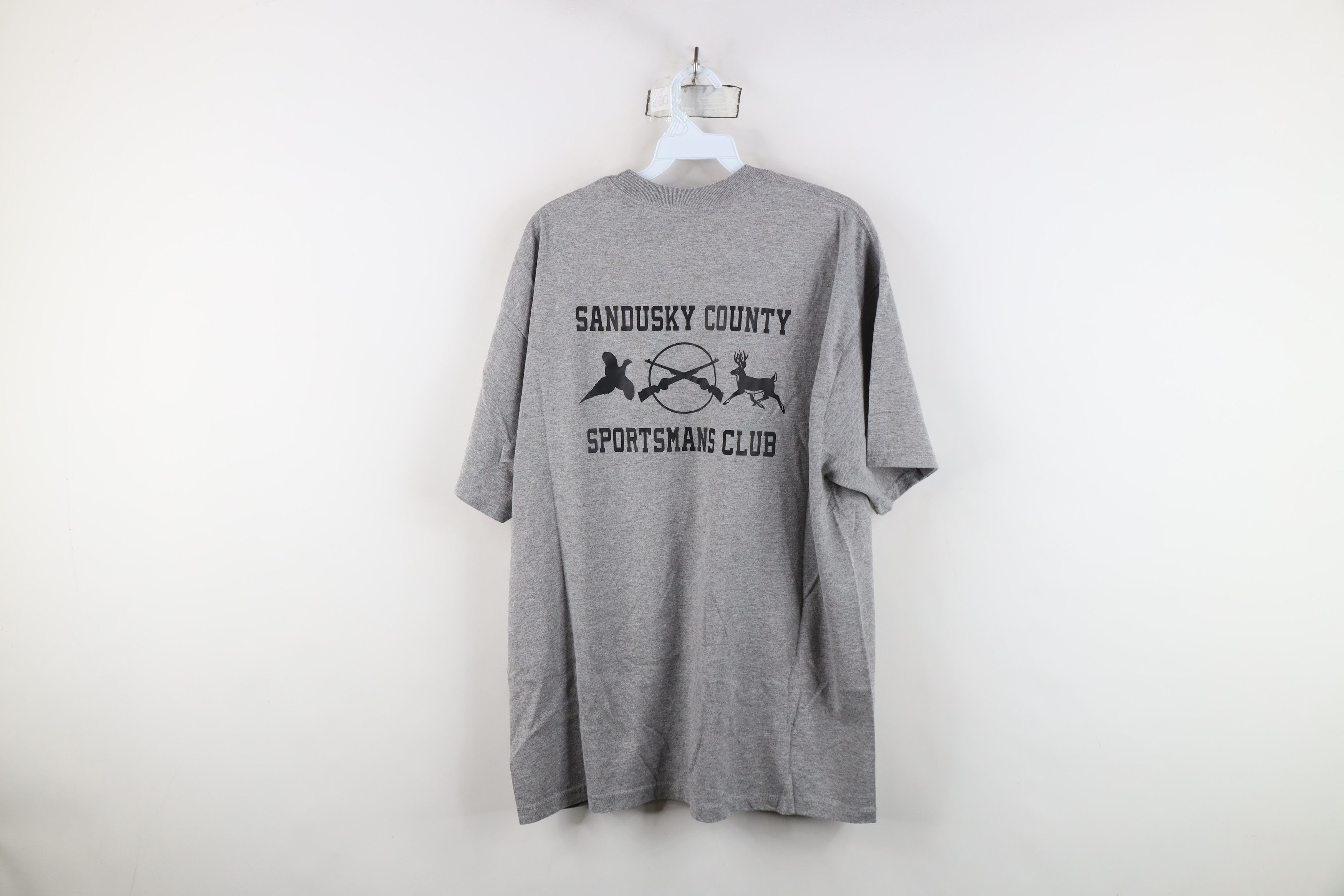 Vintage Vintage Sandusky Country Sportsman Club Hunting T-Shirt Size US XL / EU 56 / 4 - 9 Thumbnail