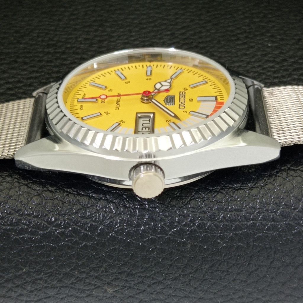 Seiko REFURBISHED VINTAGE SEIKO 5 AUTO JAPAN MENS WATCH a440676 Size 38 - 4 Thumbnail