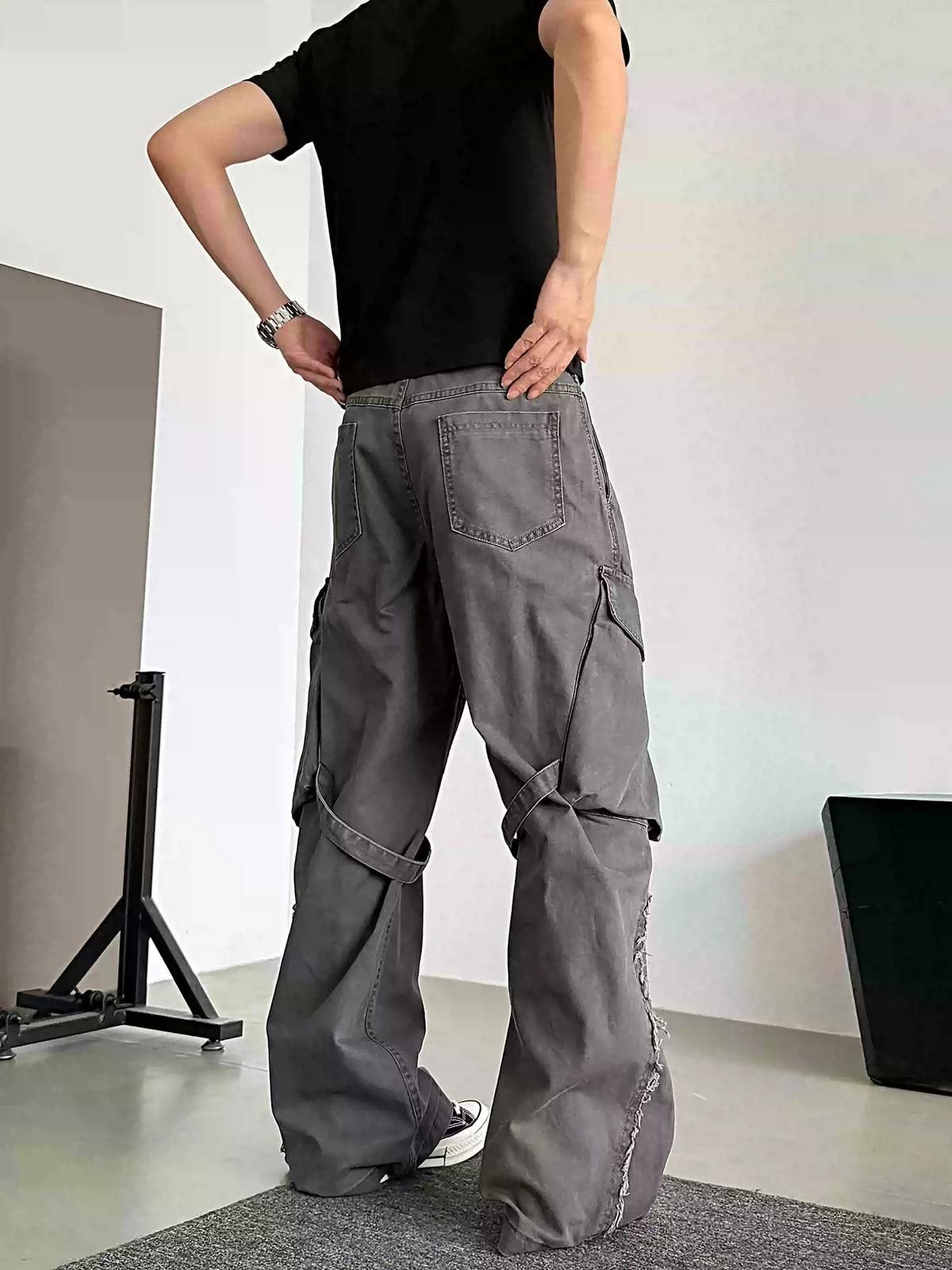 Other Wide Leg Frayed Cargo Pants With Straps Size US 32 / EU 48 - 2 Thumbnail