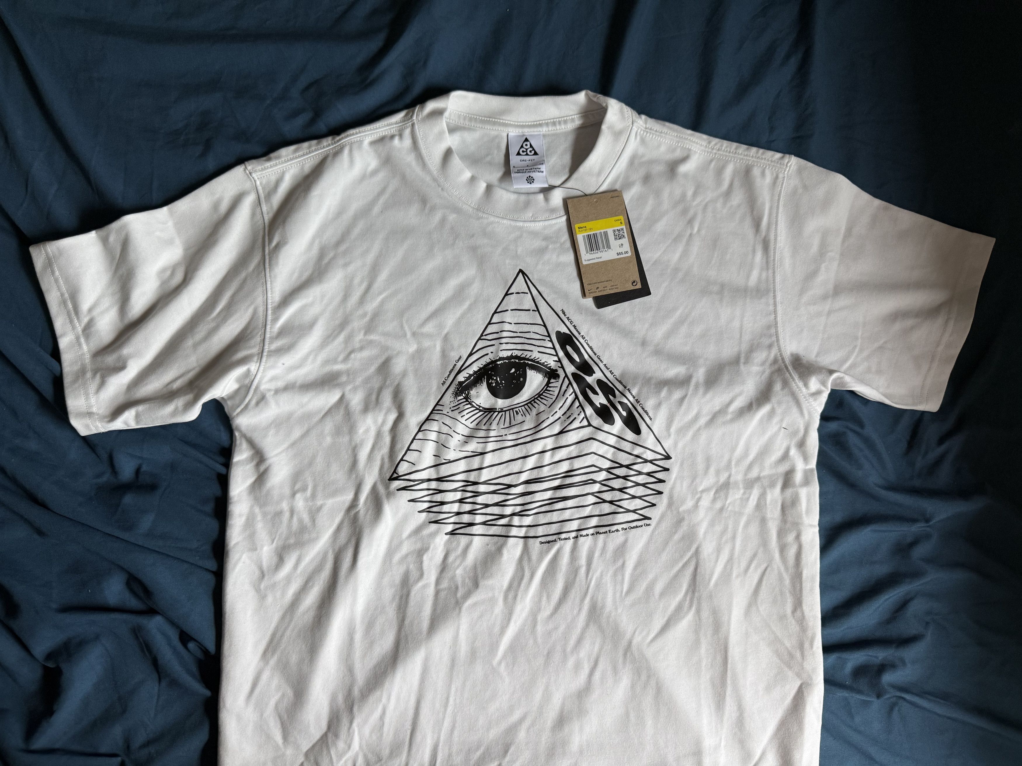 Nike Nike ACG Pyramid Illuminati Loose Fit T Shirt Size Small $60 Size US S / EU 44-46 / 1 - 1 Thumbnail
