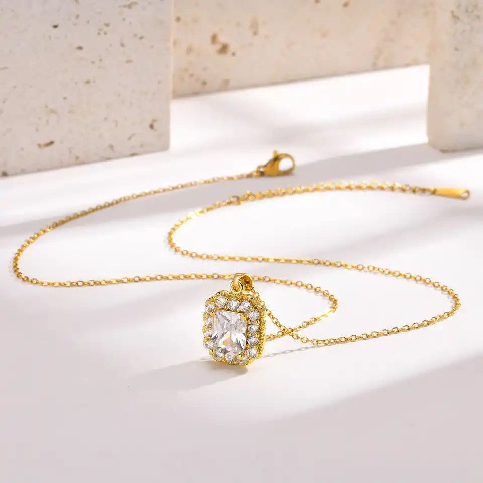 Other Exquisite Bling Cubic Zirconia Necklace Size ONE SIZE - 1 Thumbnail