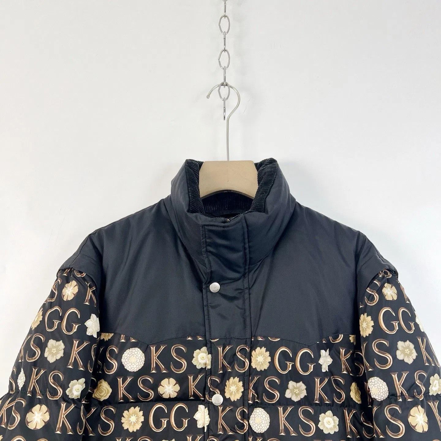 Gucci Gucci x Ken Scott Logo Print Down Jacket. Size US S / EU 44-46 / 1 - 3 Thumbnail