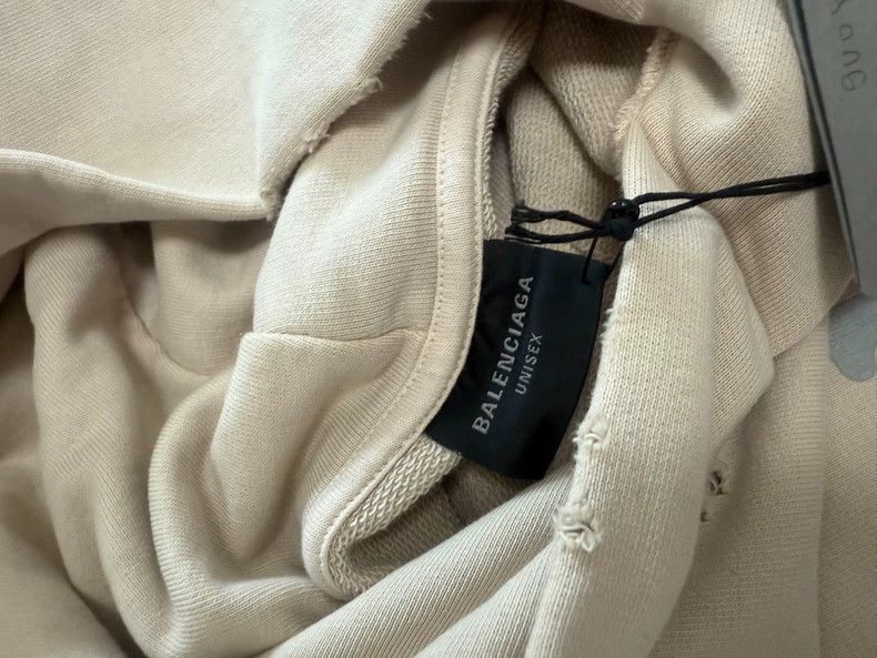 Balenciaga Balenciaga 23FW Beige Be Nice Hoodie Size US S / EU 44-46 / 1 - 2 Thumbnail