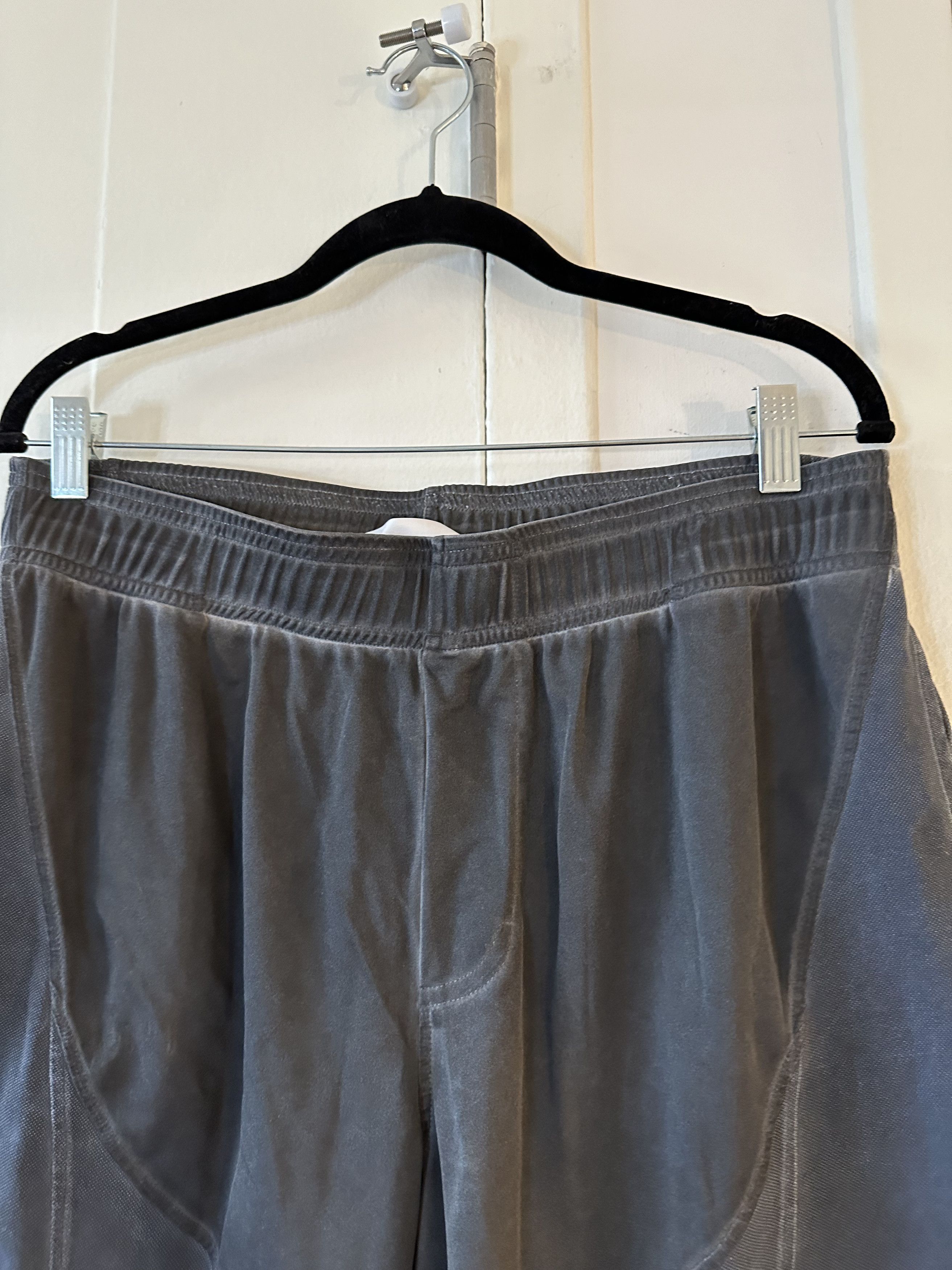 1017 ALYX 9SM 1017 ALYX 9SM Track Shorts Size US 36 / EU 52 - 3 Thumbnail