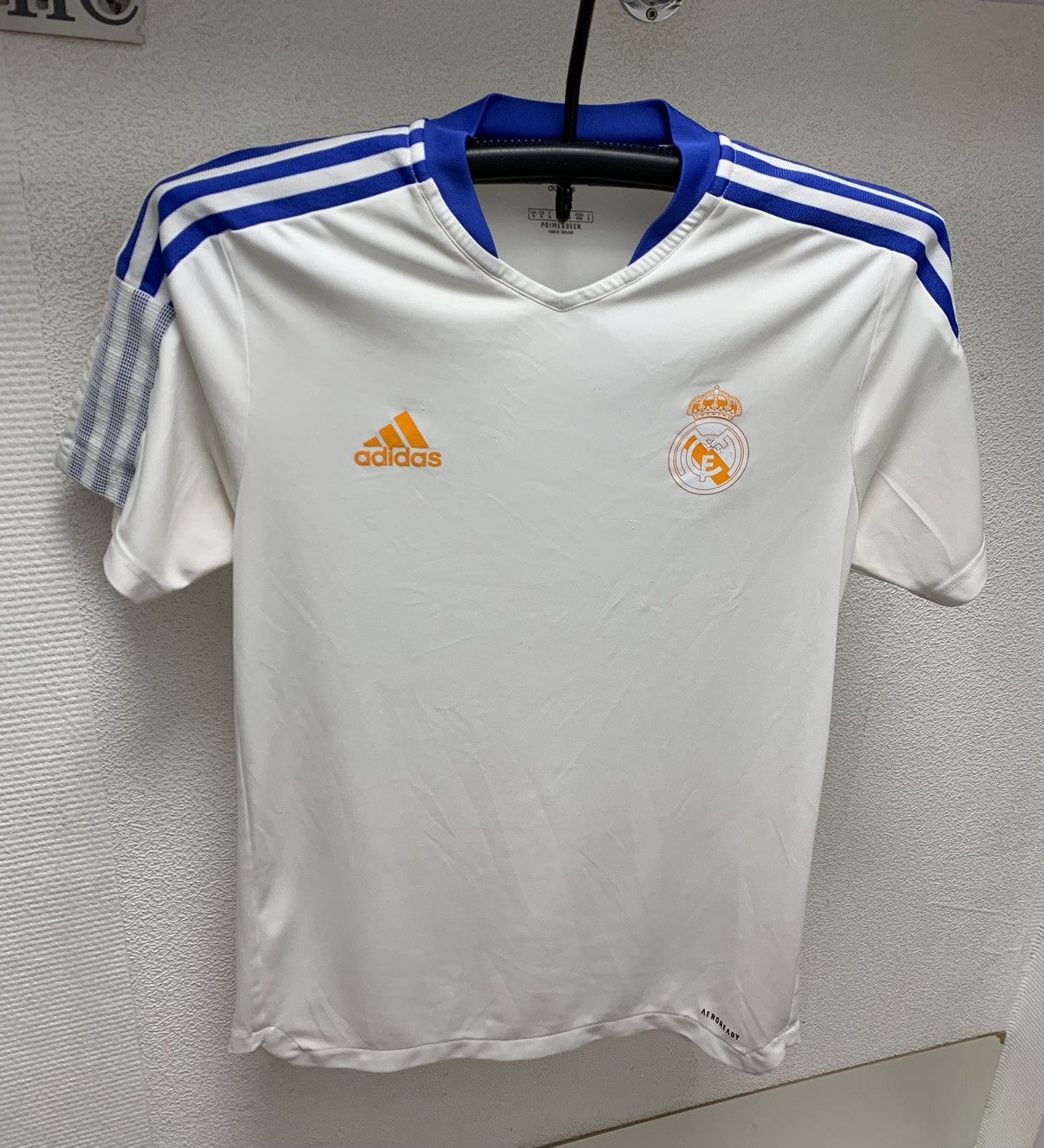 Adidas Real Madrid adidas soccer jersey M sz training 2021 Size US M / EU 48-50 / 2 - 1 Thumbnail