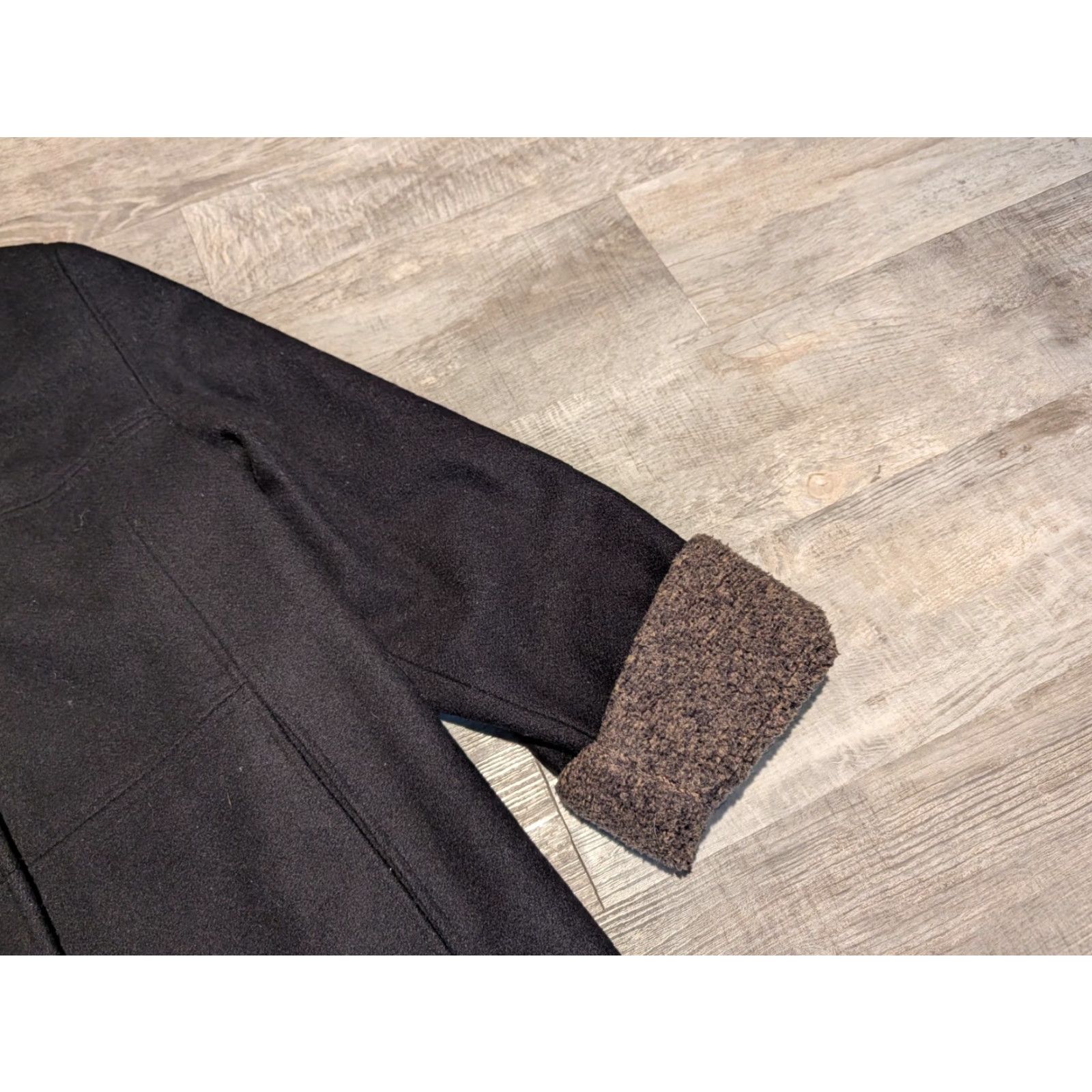 Vintage VTG Jo-D Petite Women’s Black Wool Coat W/ Faux Fur Collar/Cuffs Sz M? USA Made Size M / US 6-8 / IT 42-44 - 2 Thumbnail