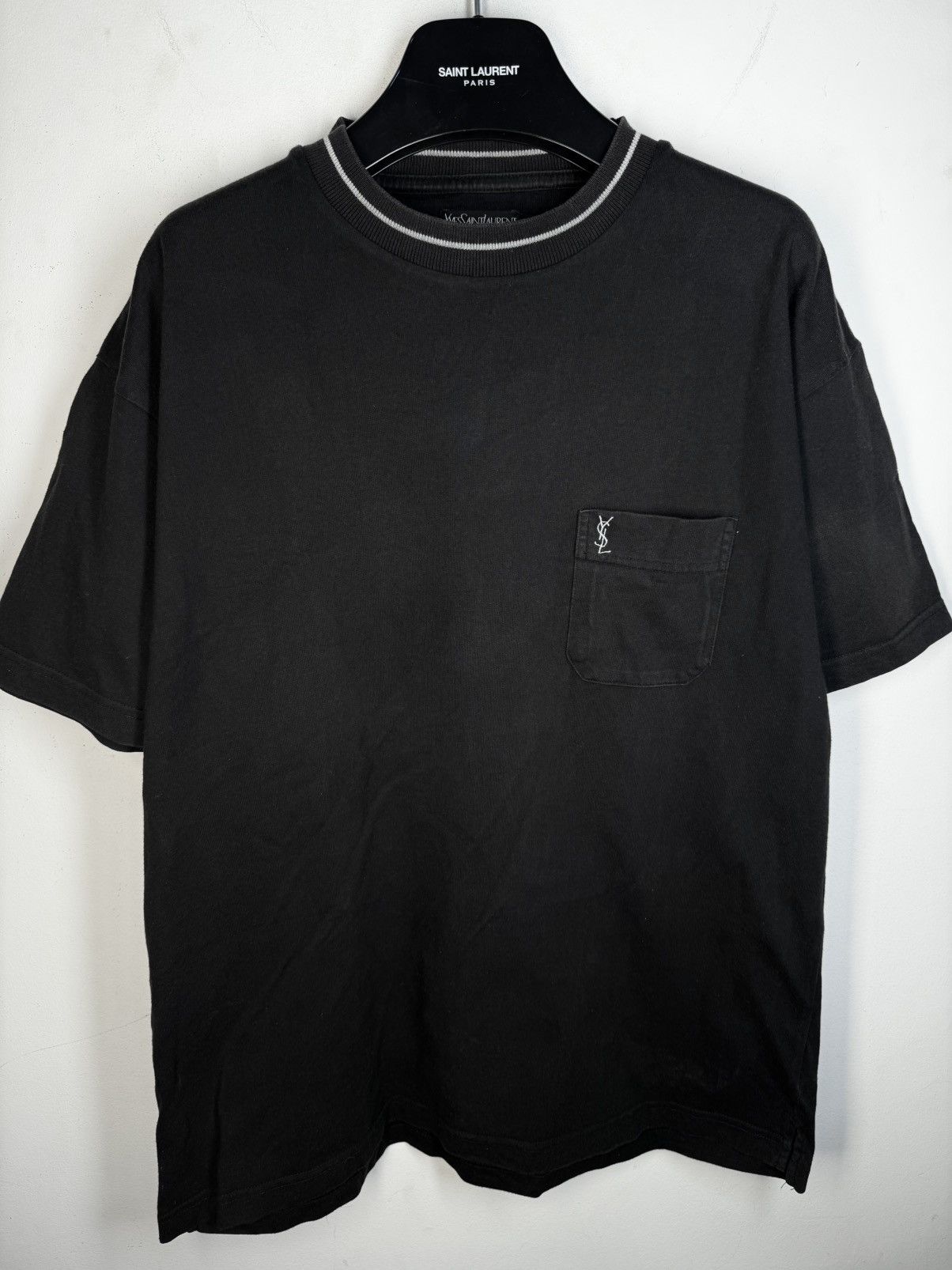 Yves Saint Laurent 90s Black YSL T-shirt Size US L / EU 52-54 / 3 - 2 Thumbnail