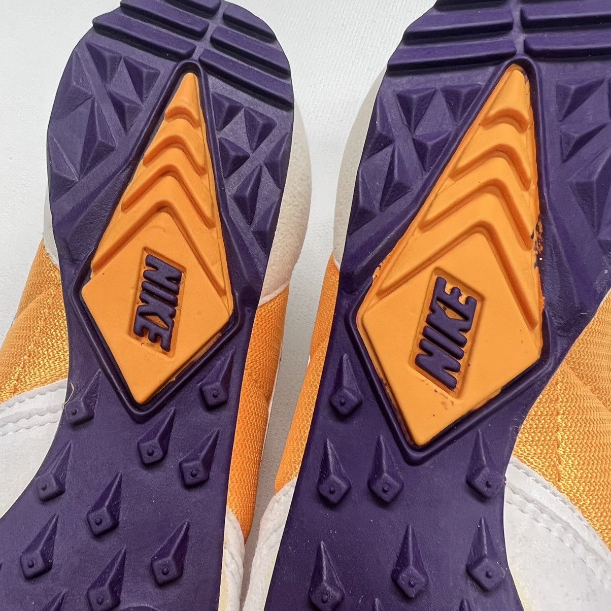Nike × Vintage VTG New Nike Zoom Waffle White Purple Track Sneaker 941202 Size US 9 / EU 42 - 17 Thumbnail