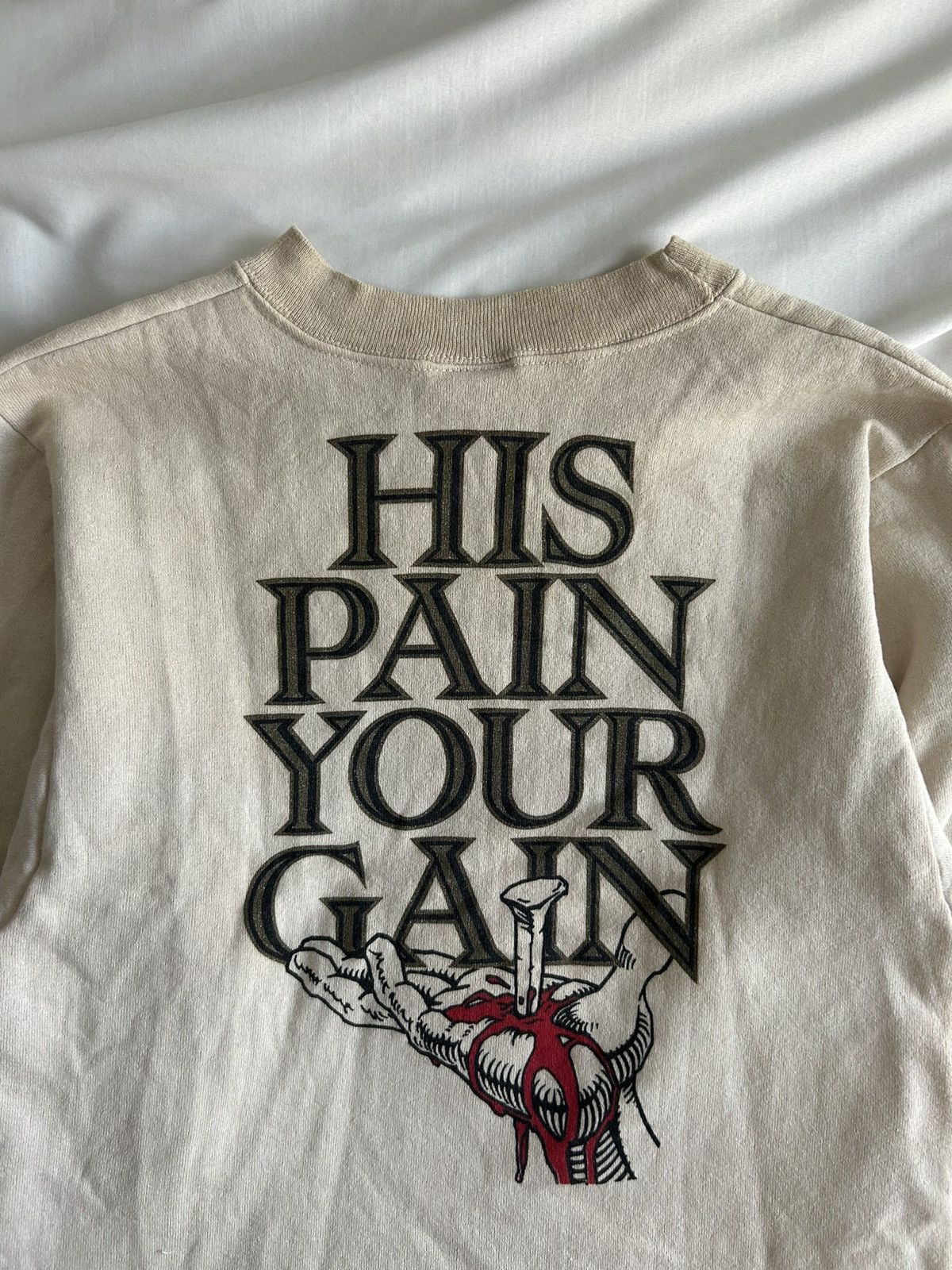 Vintage Vintage 90s Jesus Sweatshirt Lords Gym Living Epistles Rare Size US L / EU 52-54 / 3 - 7 Thumbnail