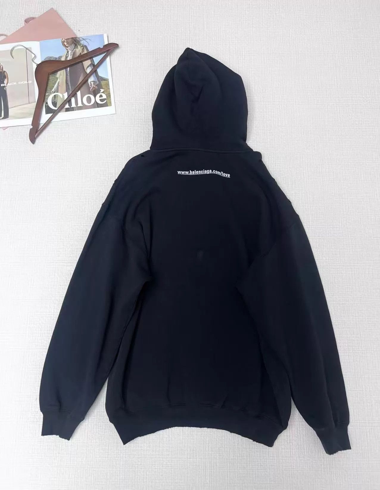 Balenciaga BALENCIAGA Valentine's Day Limited Unisex M Sweatshirt Size US M / EU 48-50 / 2 - 2 Thumbnail