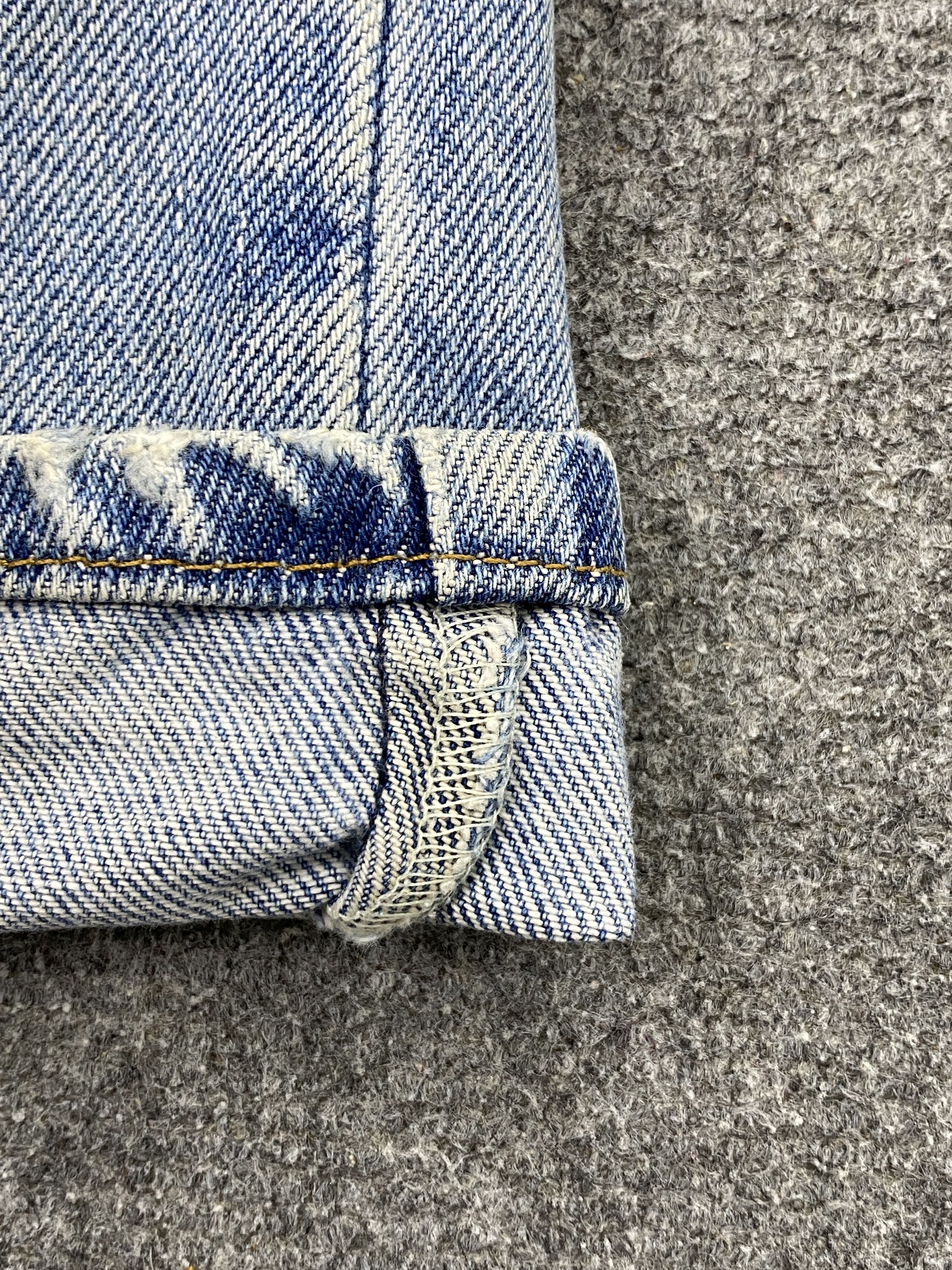 Vintage Levi's 505 Faded Blue Denim Jeans Denim